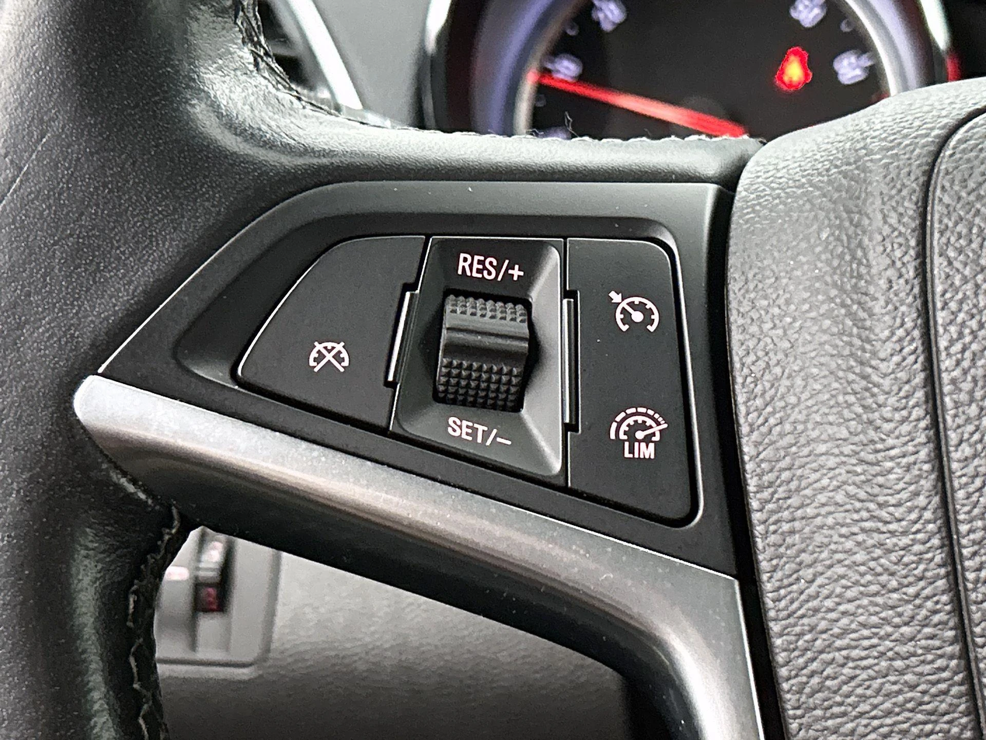 Opel-Mokka-image-5
