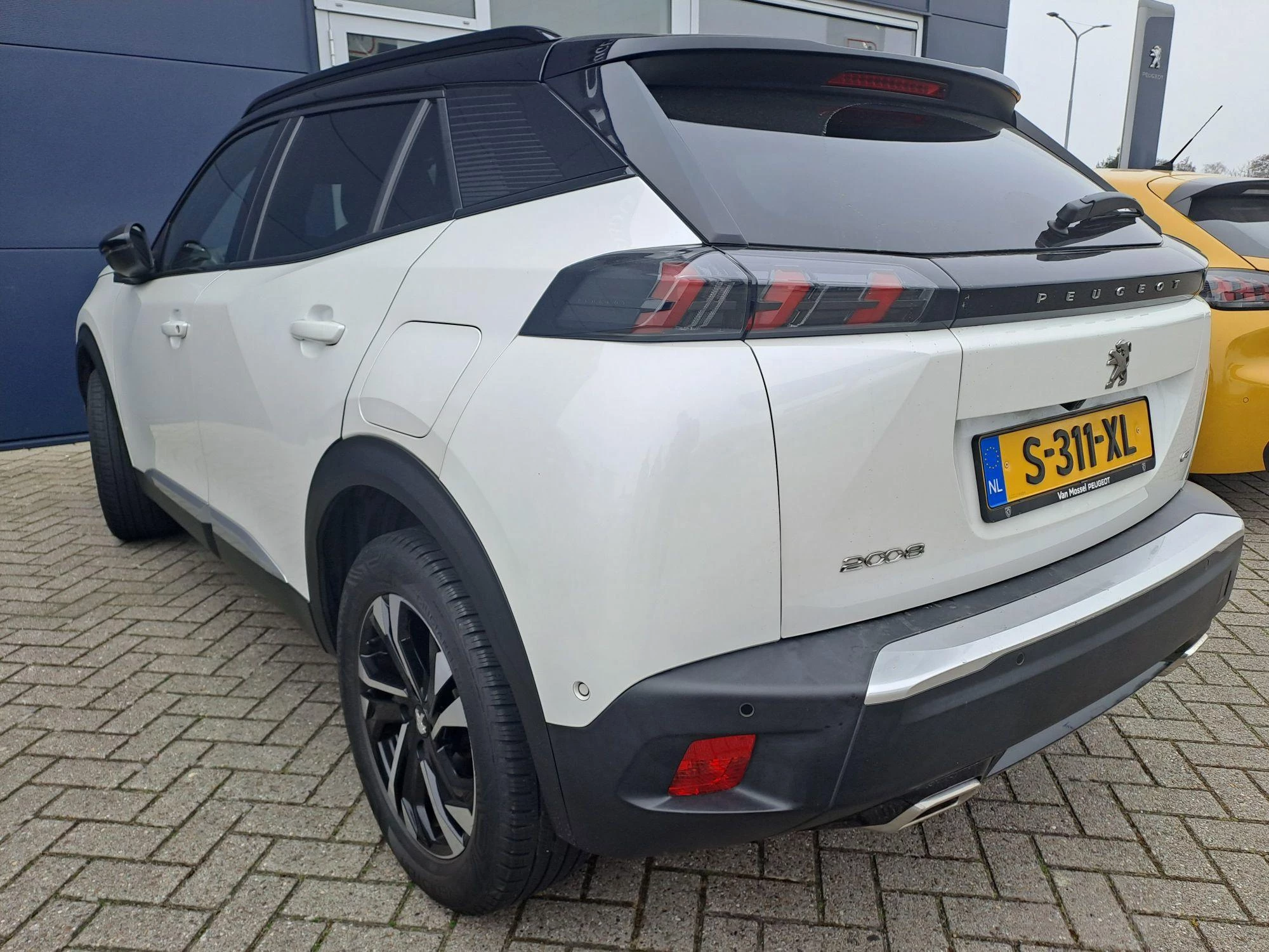 Peugeot 2008 1.2 PureTech GT