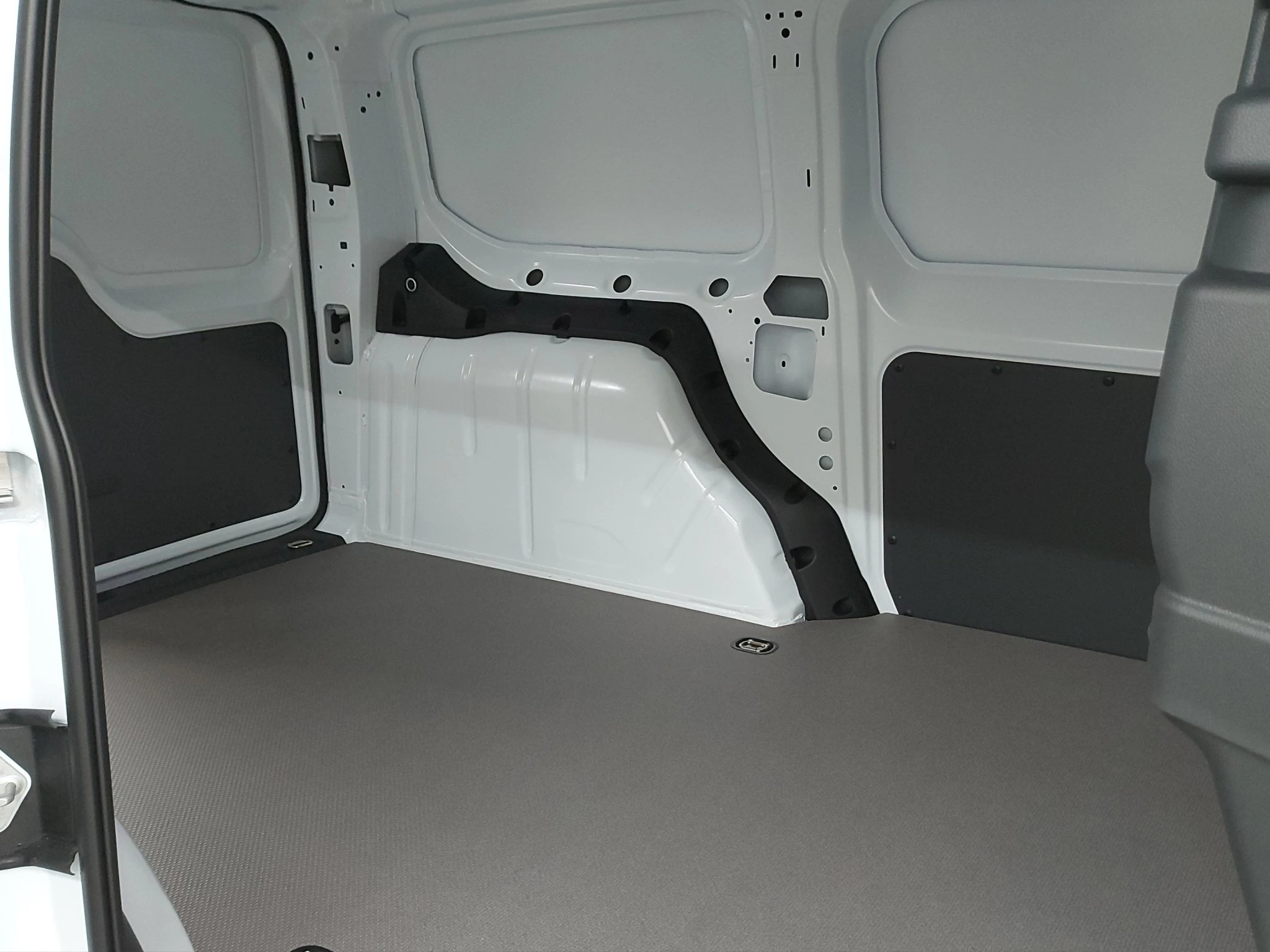 Ford-Transit Connect-image-10