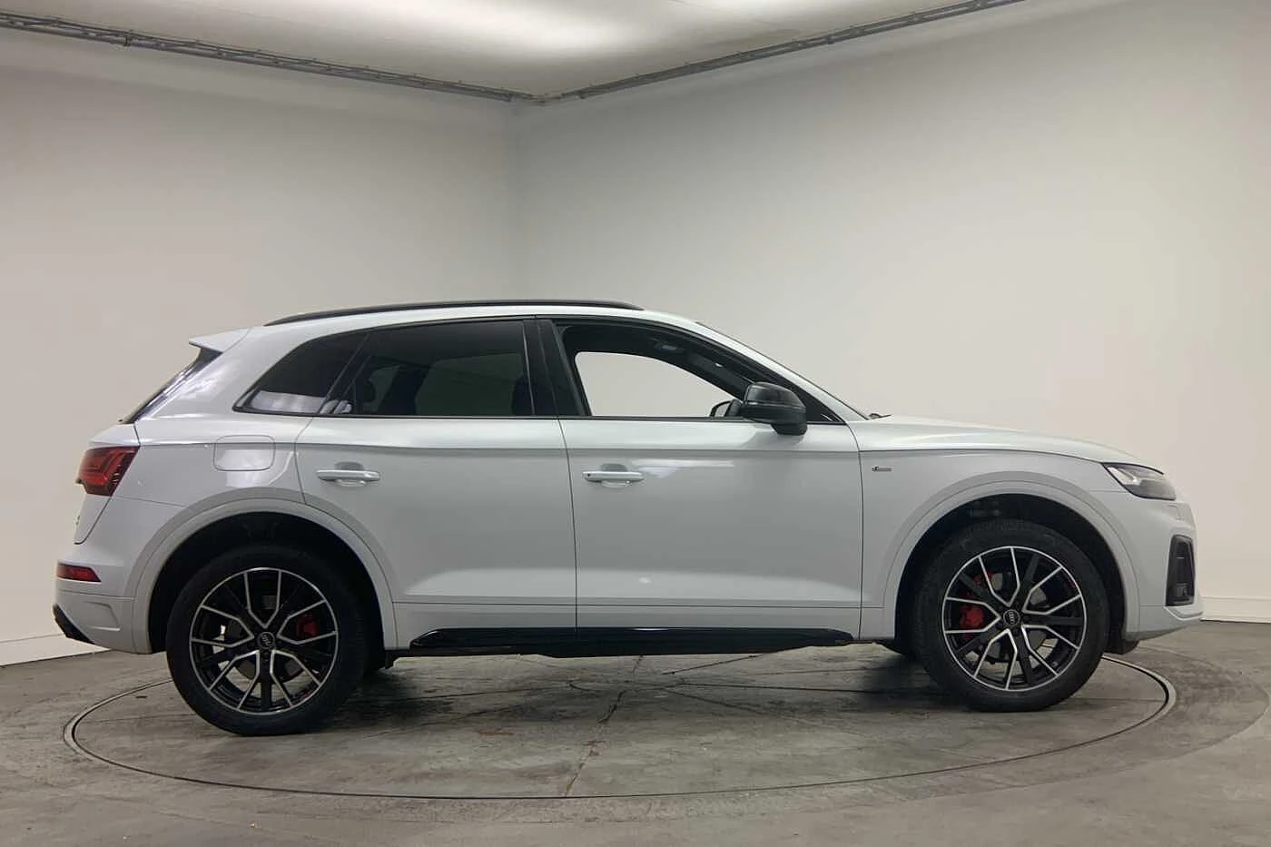 Audi-Q5-image-3