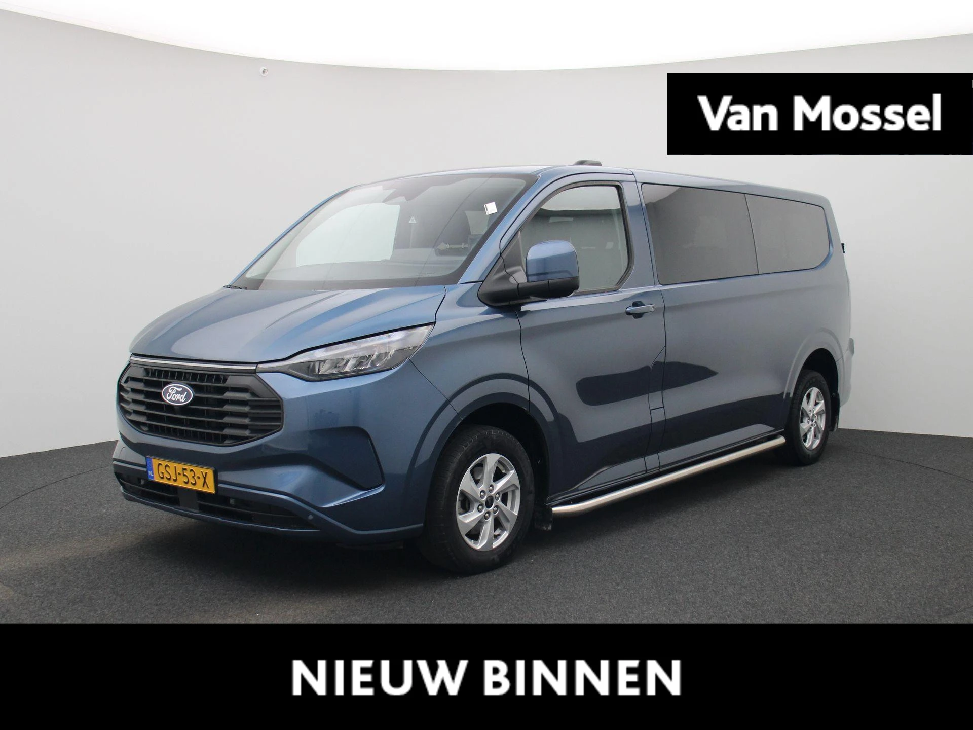 Ford-Transit Custom-image-0