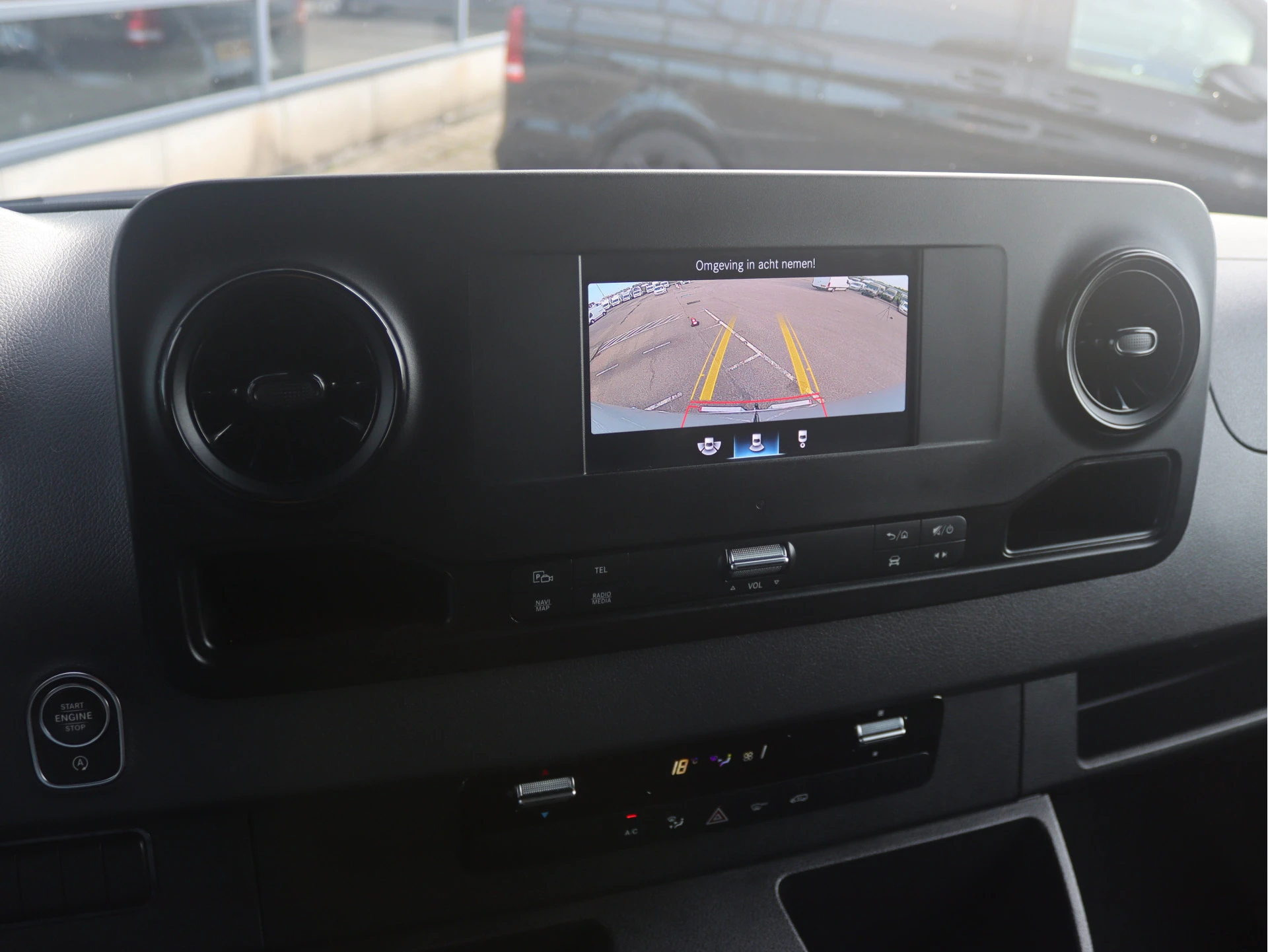 Mercedes-Benz-Sprinter-image-10