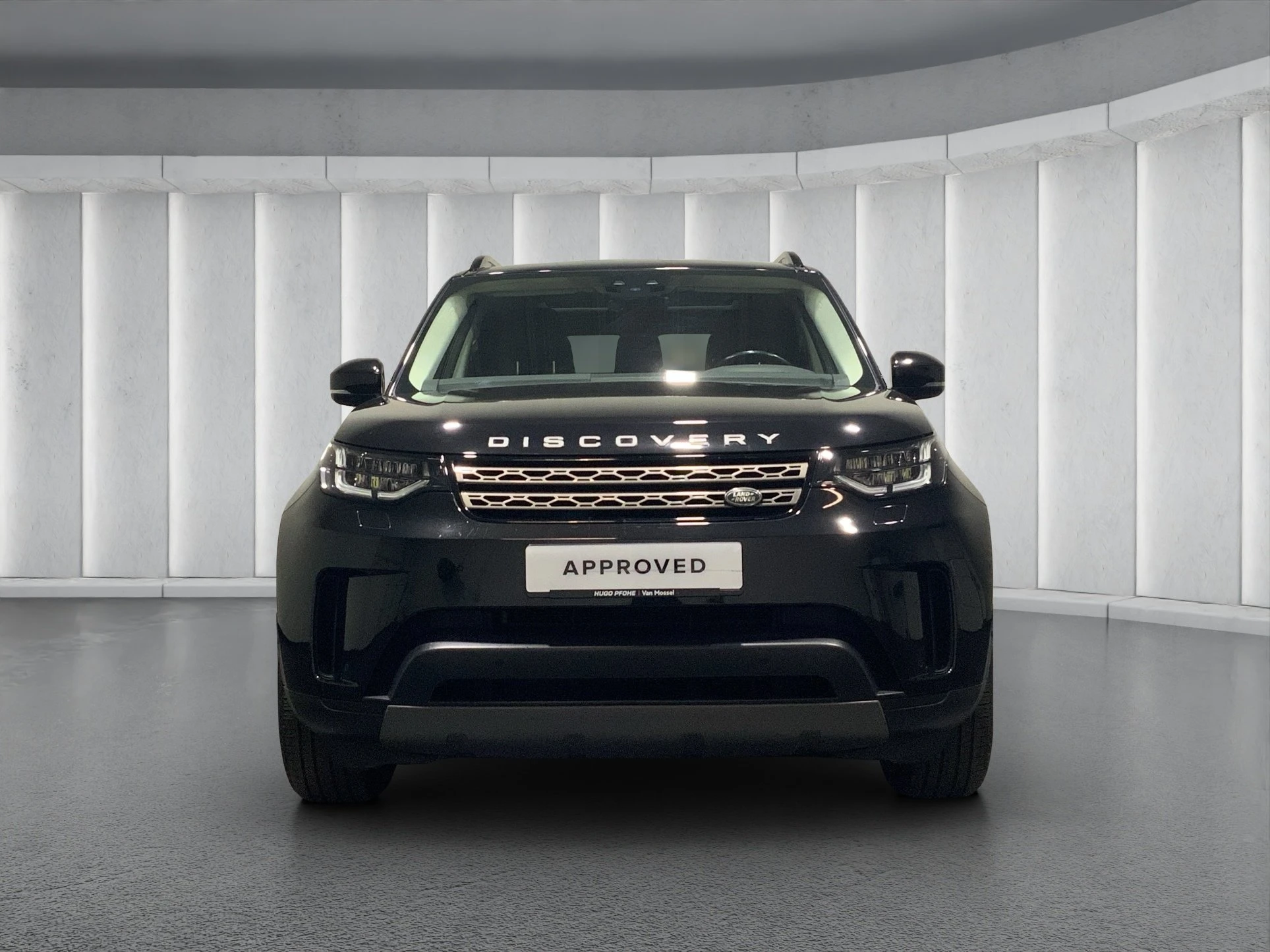 Land Rover-Discovery-image-3