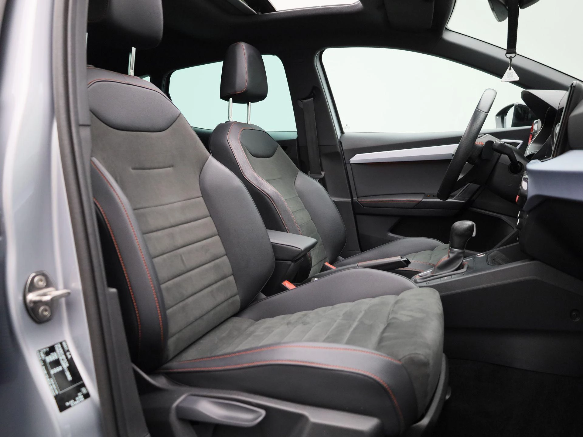 SEAT-Ibiza-image-35