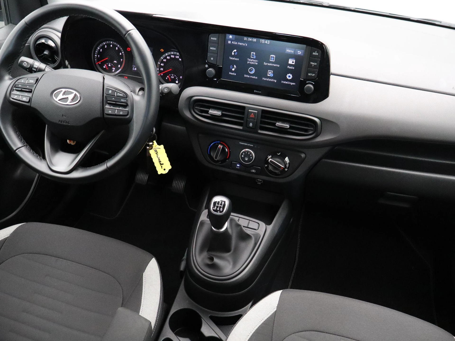 Hyundai-i10-image-29