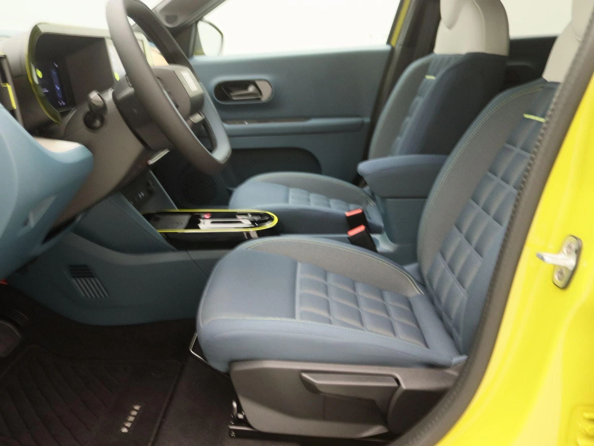 Fiat-Grande Panda-image-11