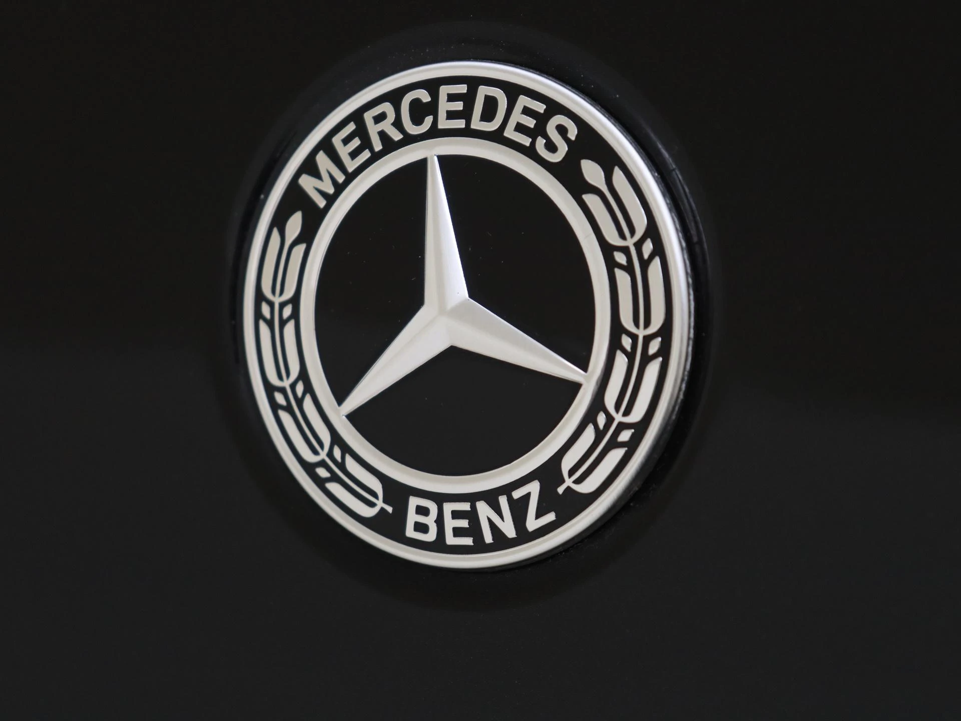 Mercedes-Benz-GLA-image-29