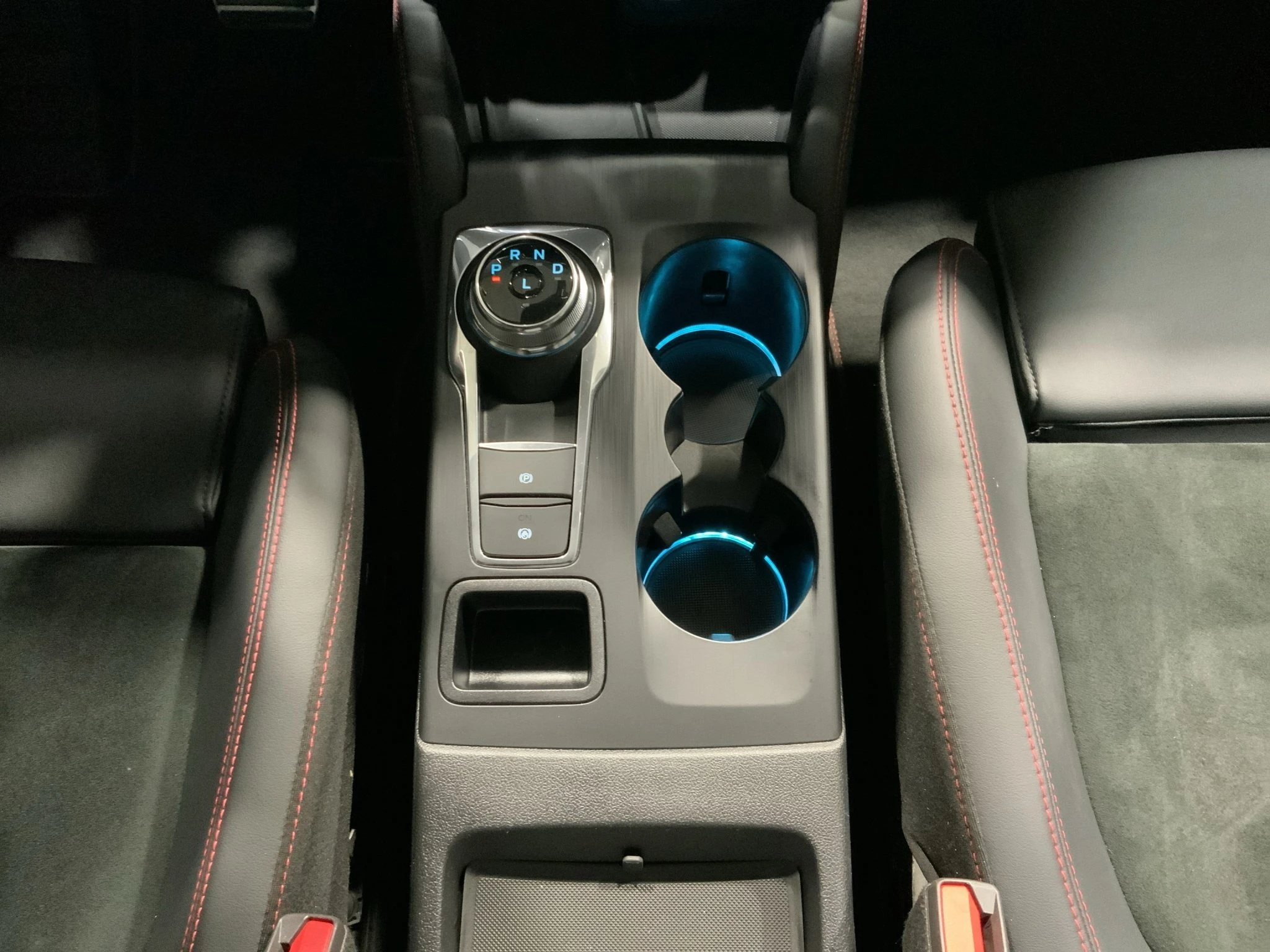 Ford-Kuga-image-17