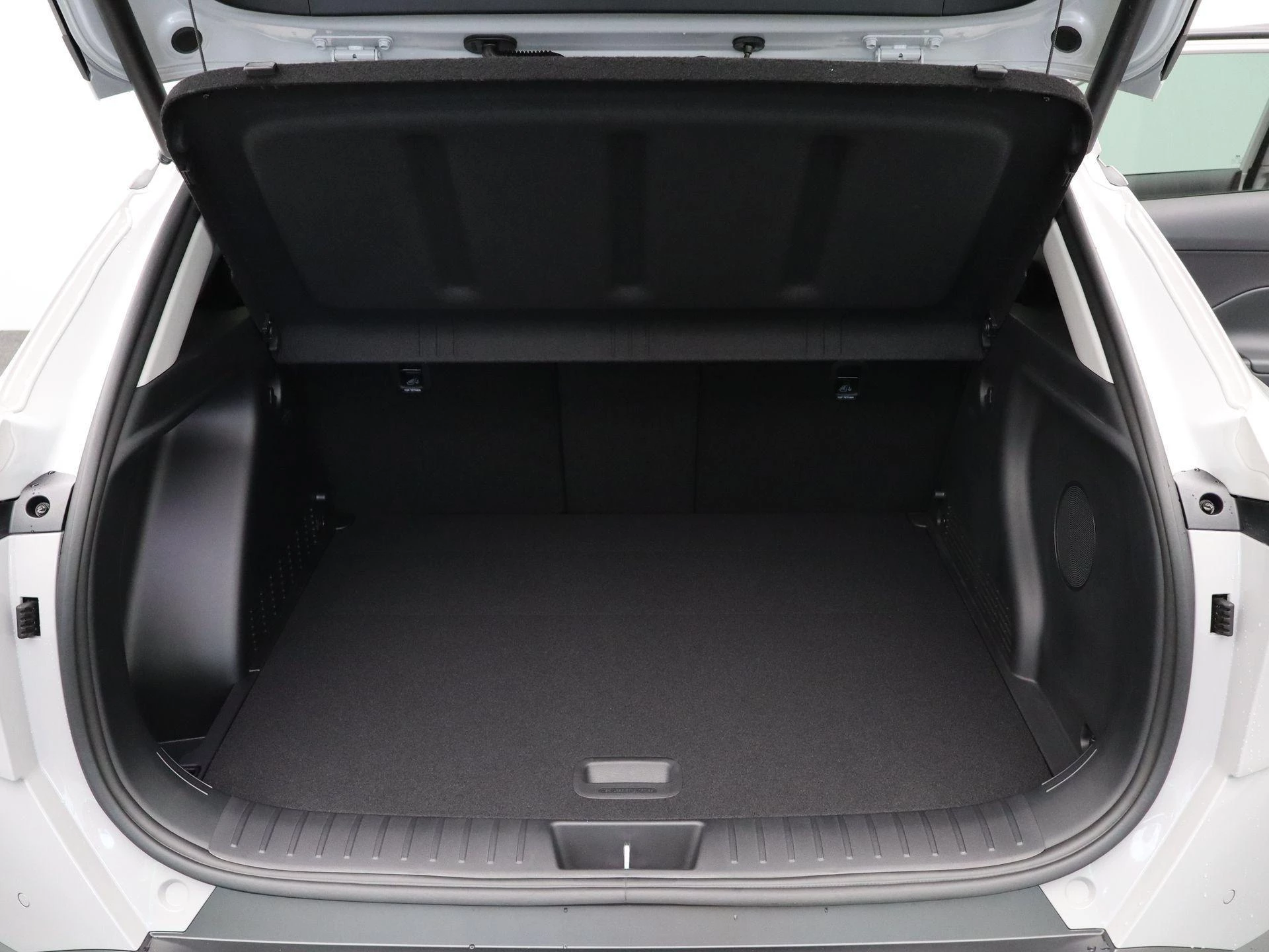 Hyundai-Kona-image-27