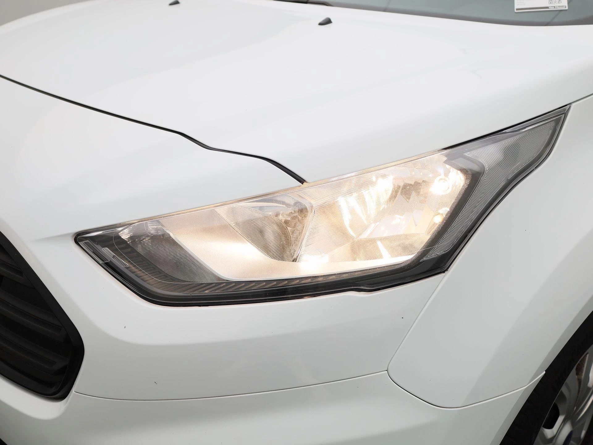 Ford-Transit Connect-image-14