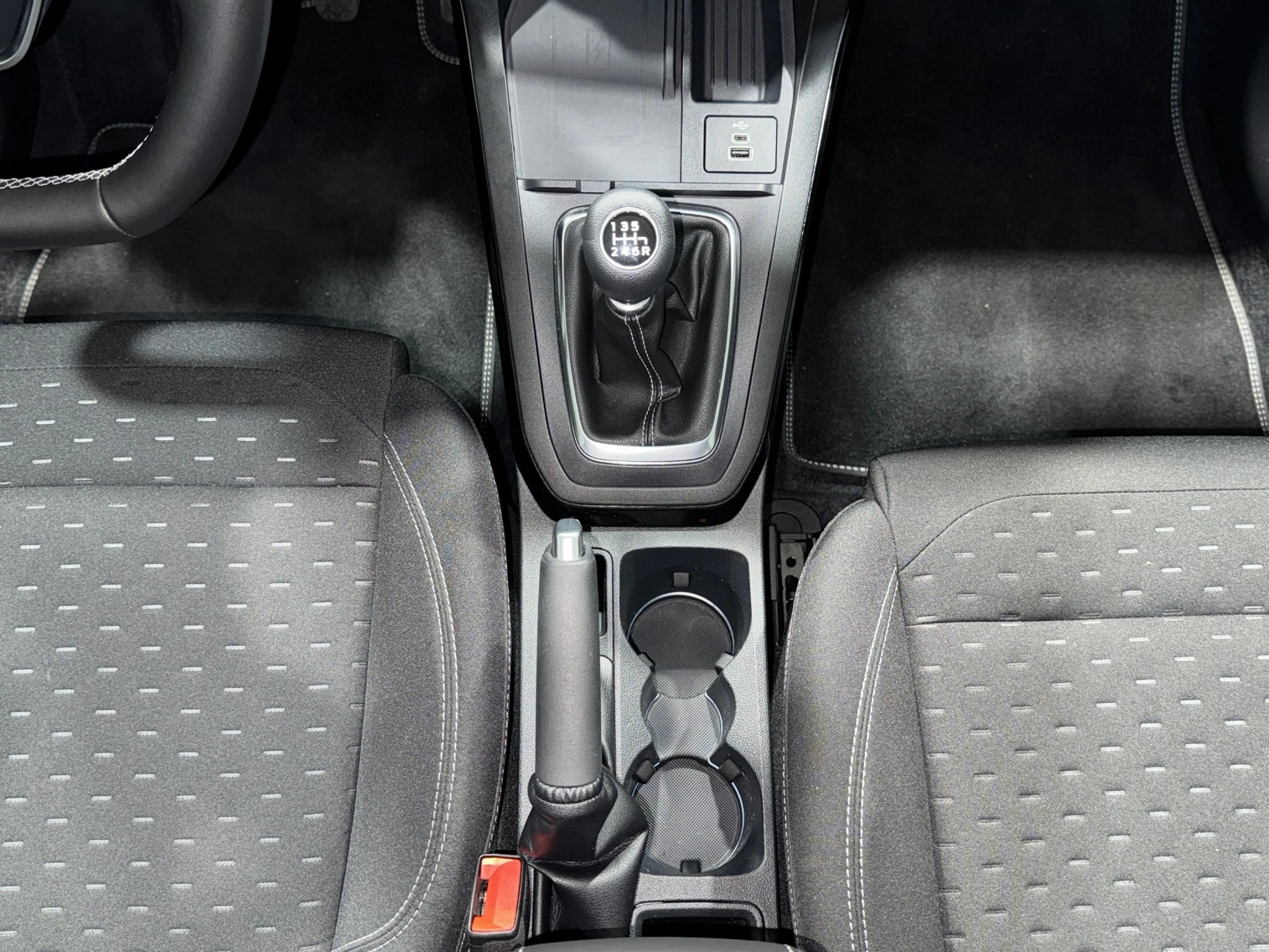 Ford-Puma-image-15
