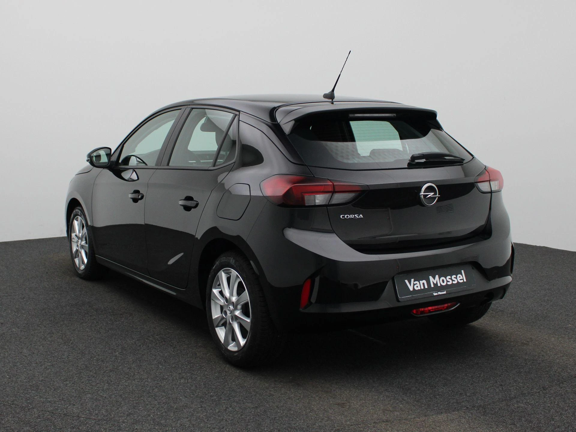 Opel-Corsa-image-1
