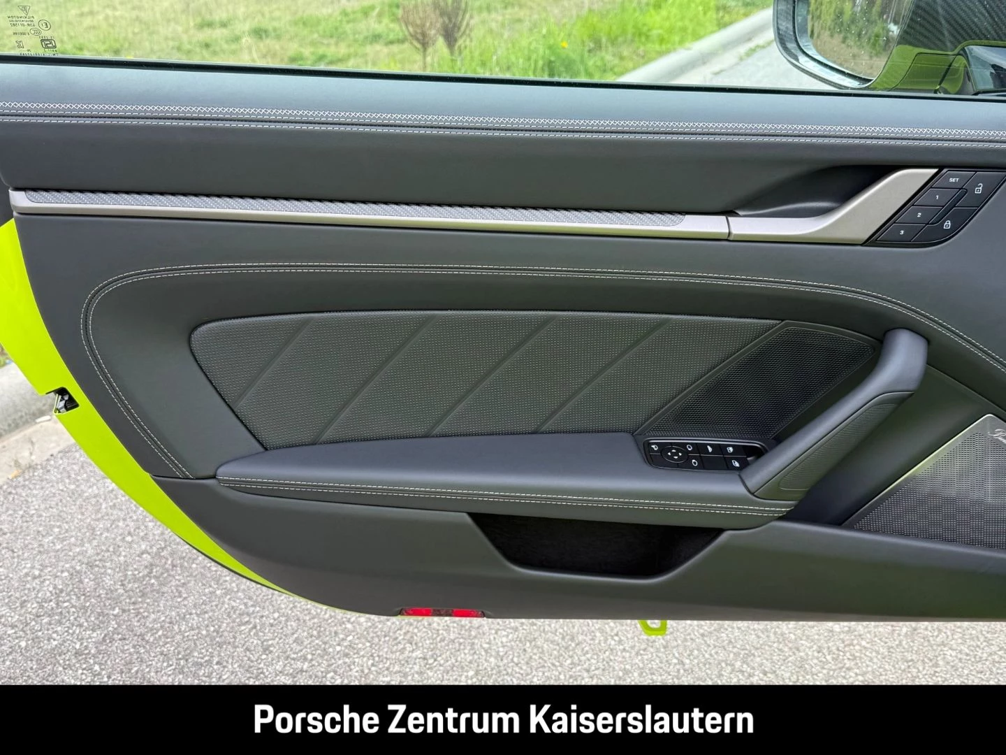 Porsche 911 992 Turbo S Cabrio Burmester Clubleder PCCB turbo s