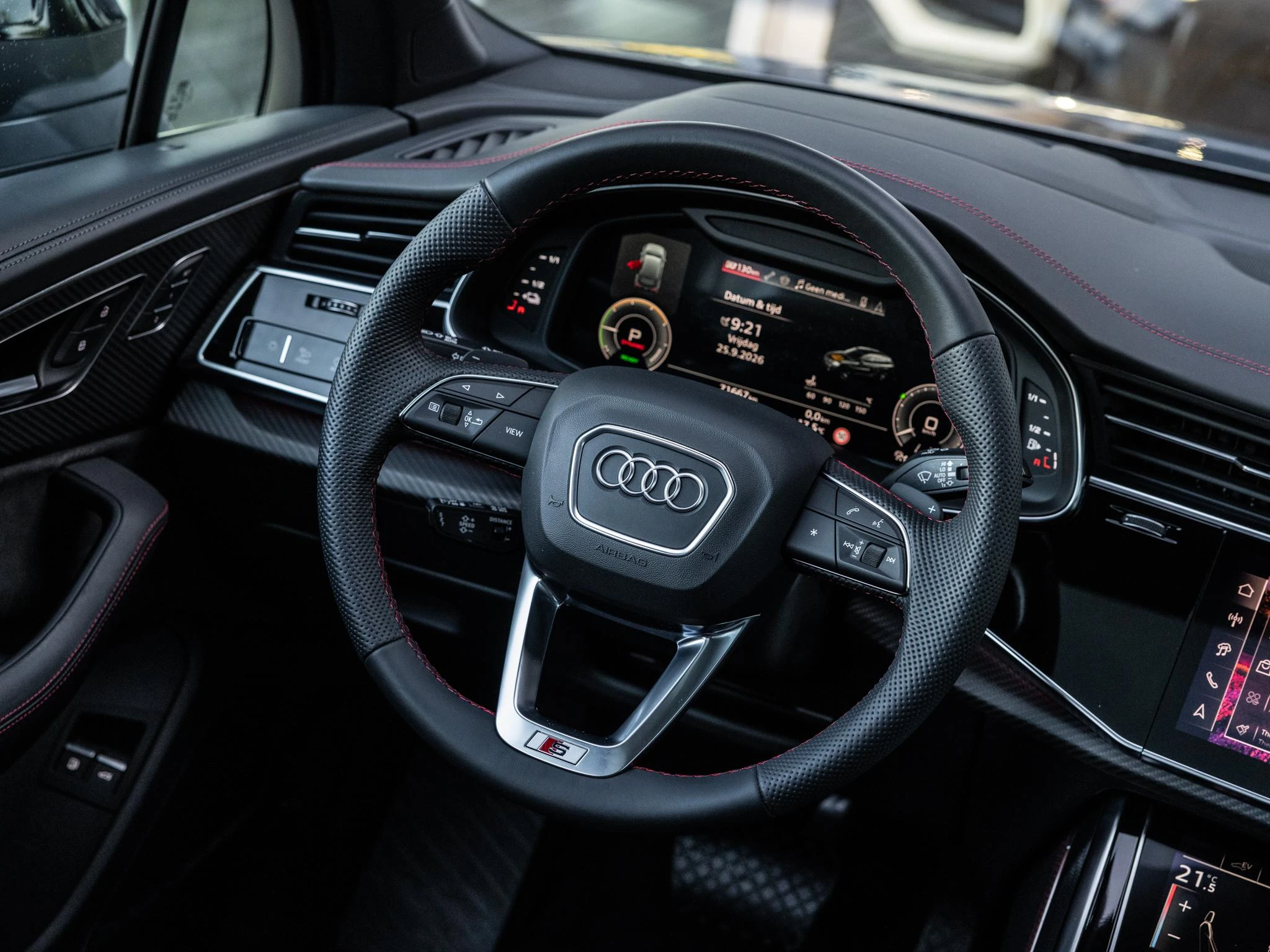 Audi-Q7-image-23