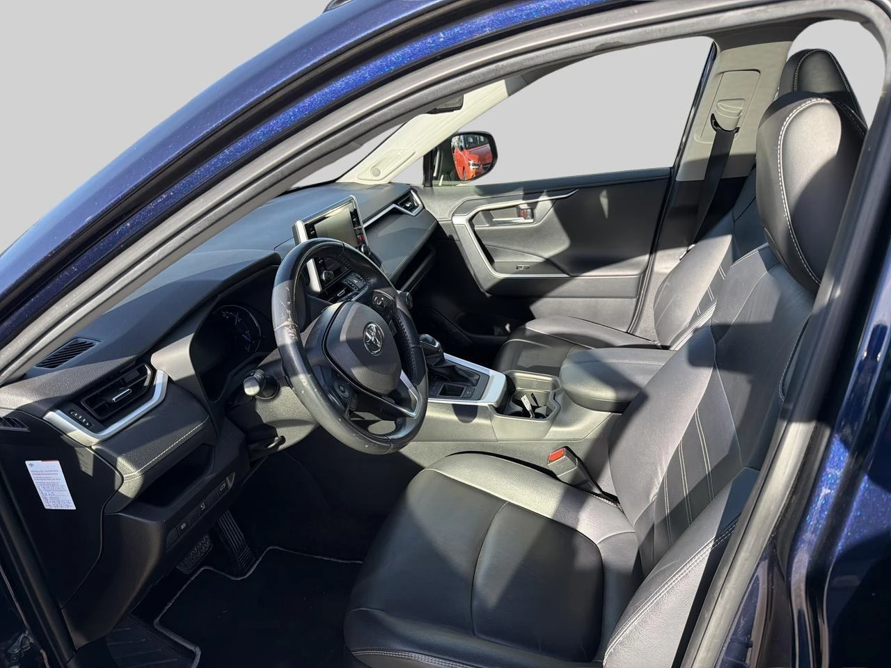 Toyota-RAV4-image-7