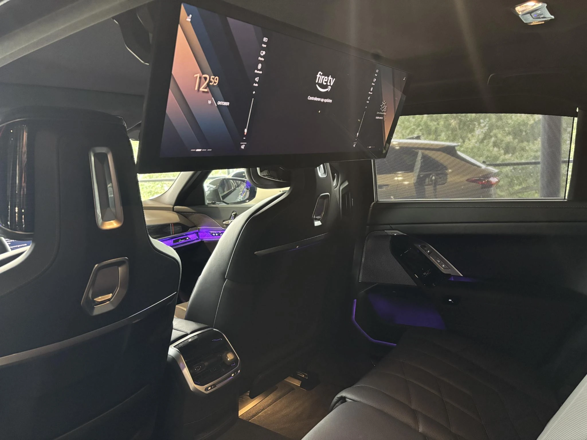 BMW-i7-image-13