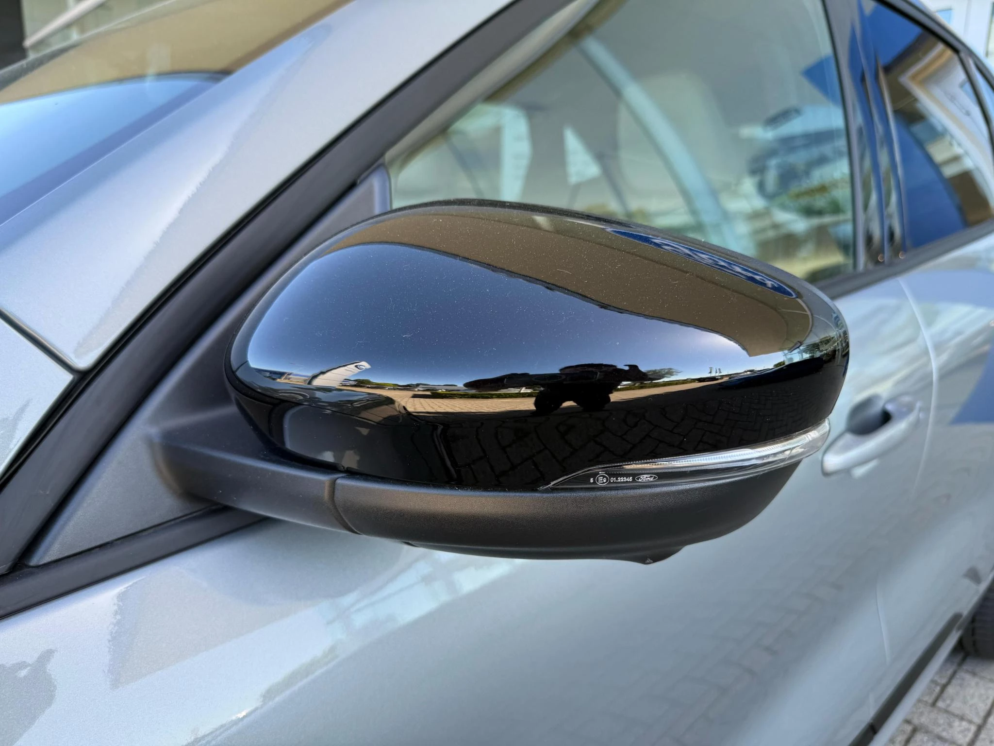 Ford-Kuga-image-7