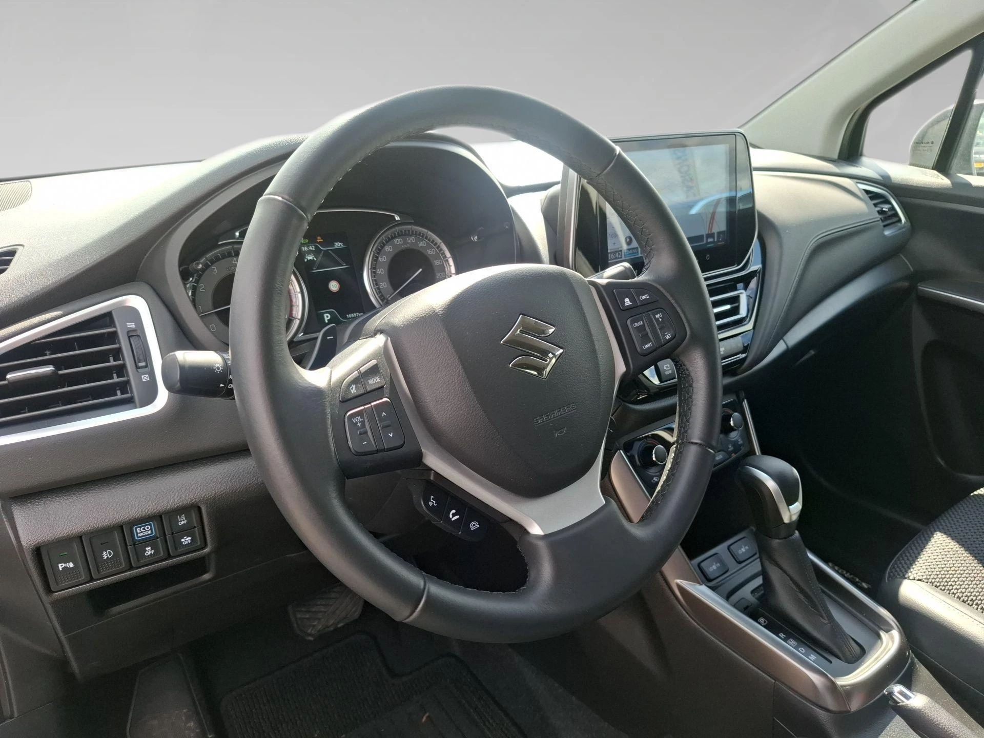 Suzuki S-Cross SX4 1.4 Grand Luxe Xtra A/T 48V Hybrid