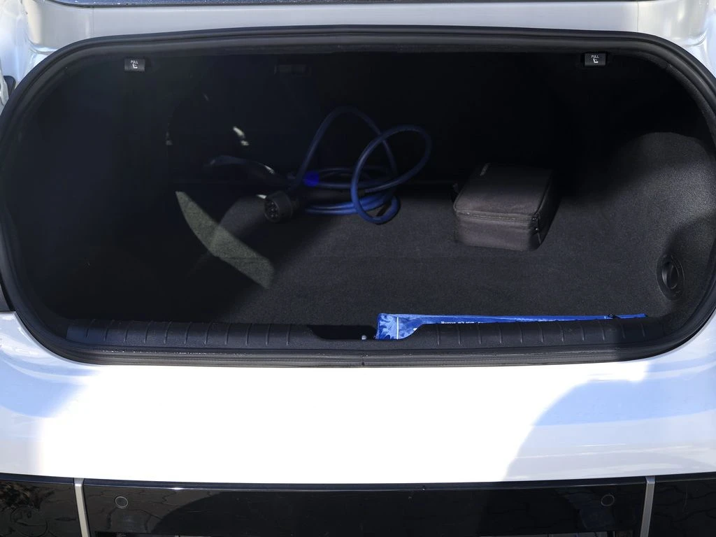 Hyundai-IONIQ 6-image-14