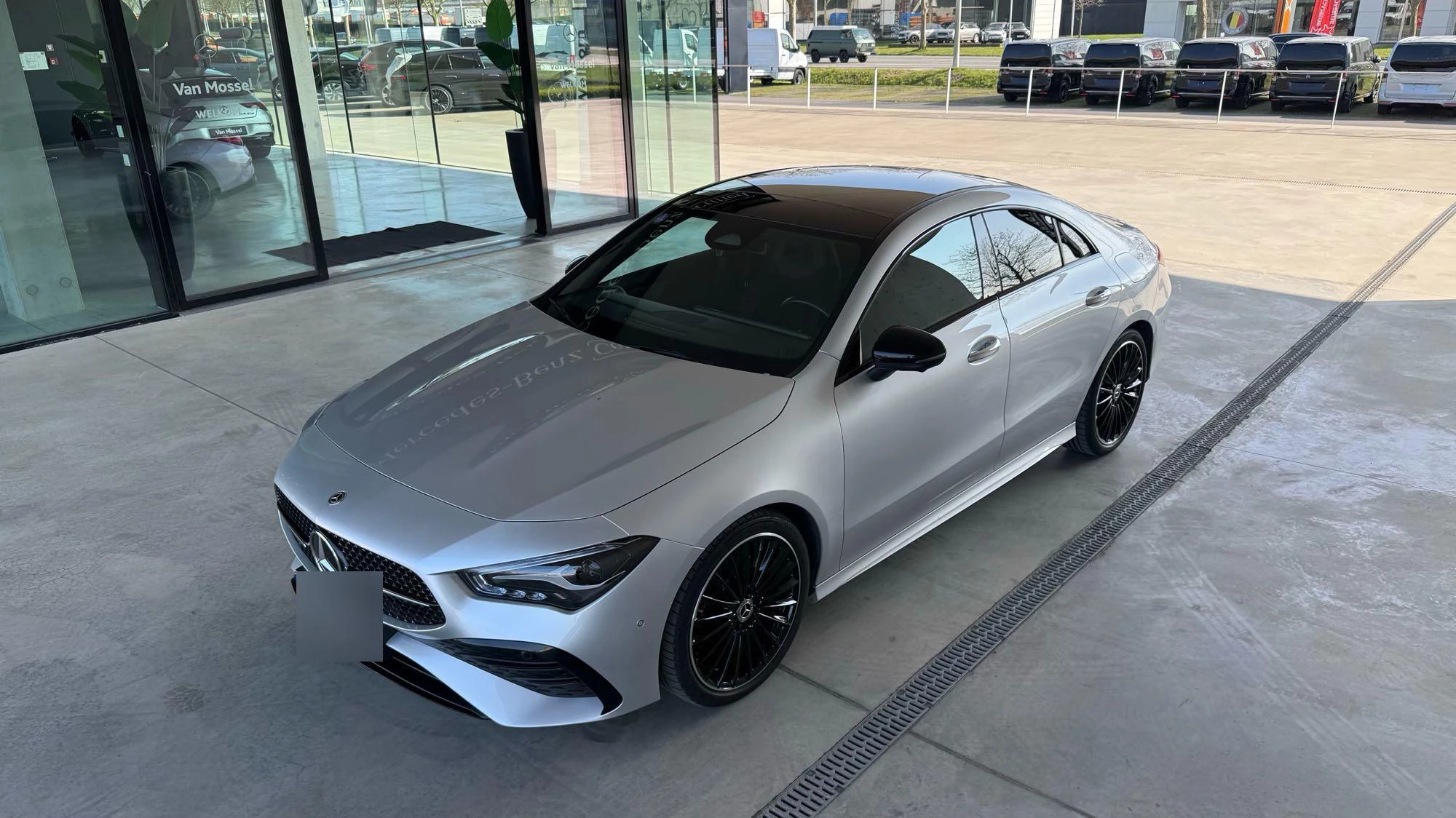 Mercedes-Benz CLA 200 Star Edition + AMG + PANORAMISCH DAK + TREKHAAK + KEY LESS +