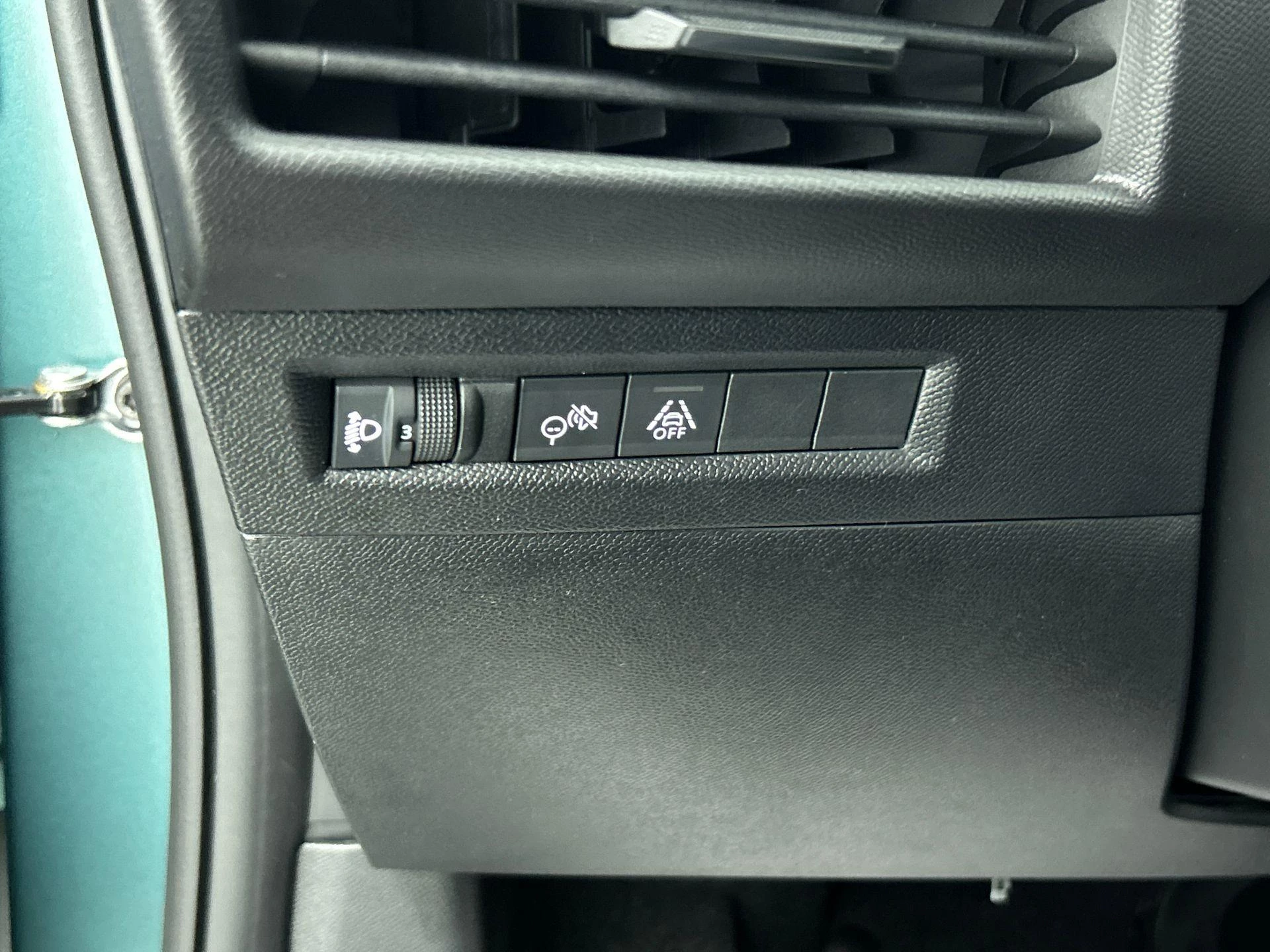 Opel-Frontera-image-8