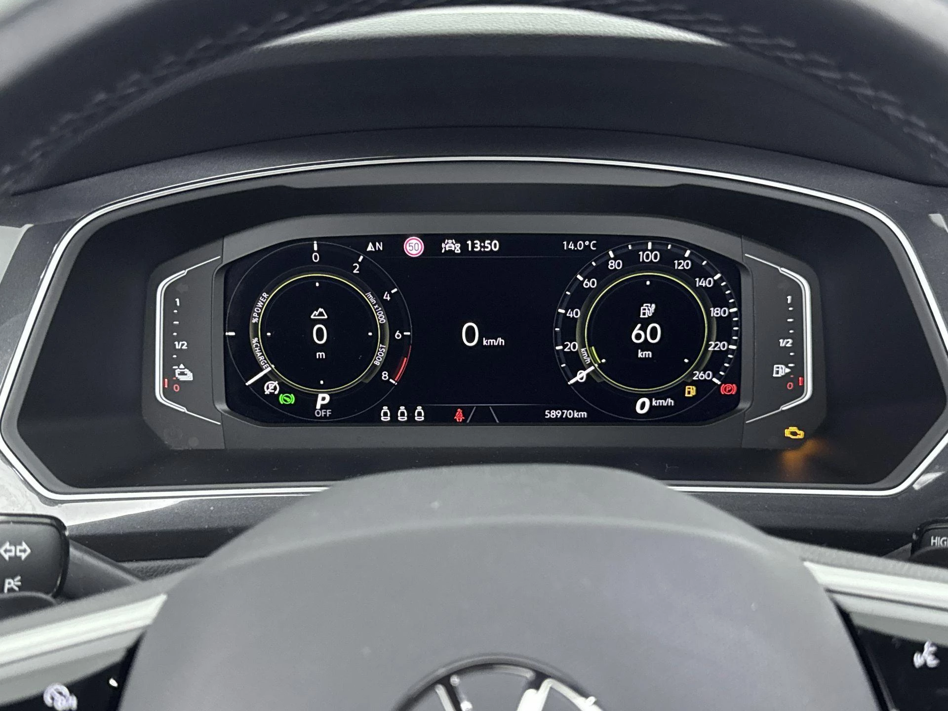 Volkswagen-Tiguan-image-8