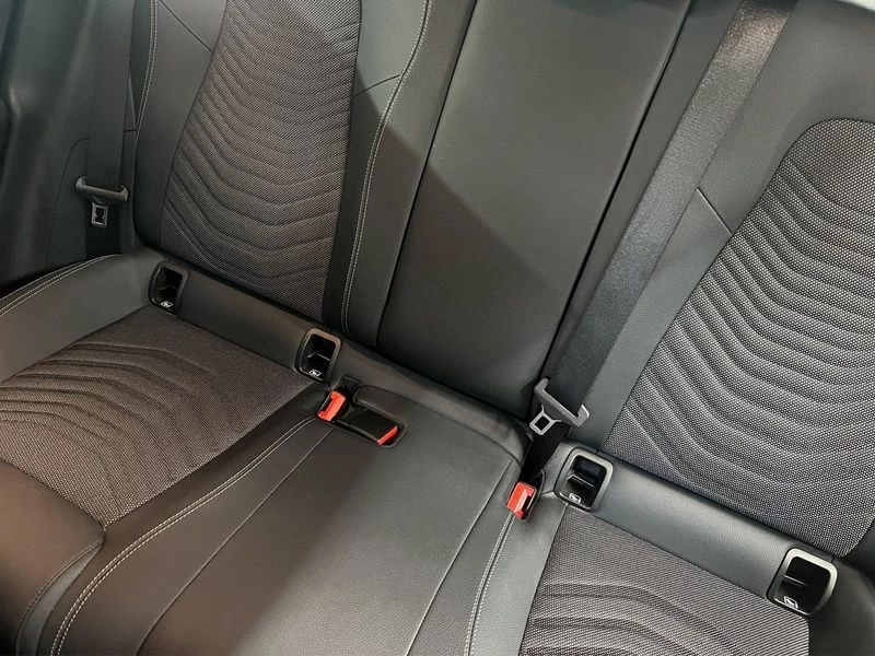 Mercedes-Benz GLA 200 d PROGRESSIVE AHK SHZ KLIMA NAVI MBUX ProgressiveC118 GLA 200 d PROGRESSIVE AHK SHZ KLIMA NAVI MBUX Progressive