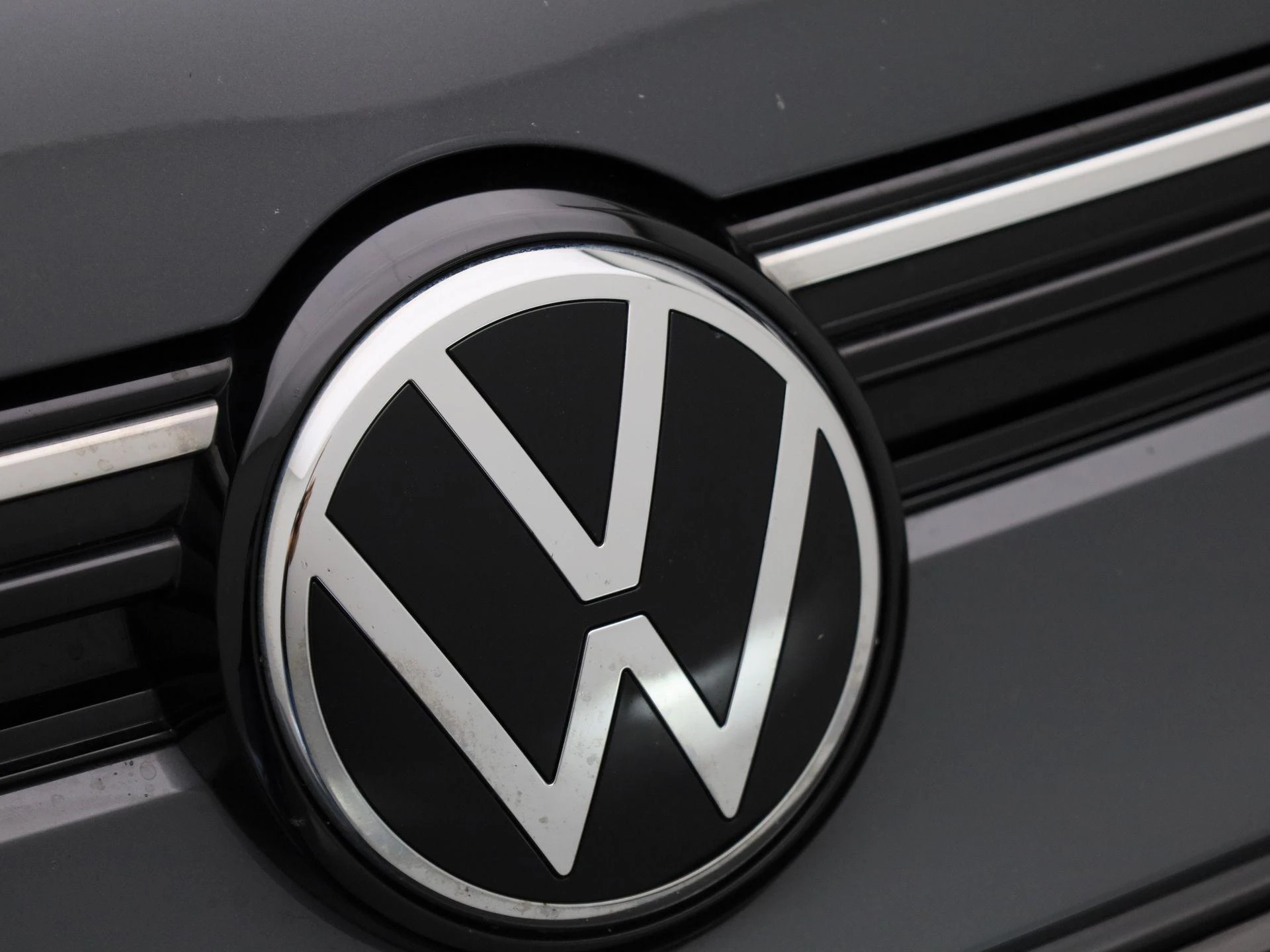 Volkswagen-Golf-image-33