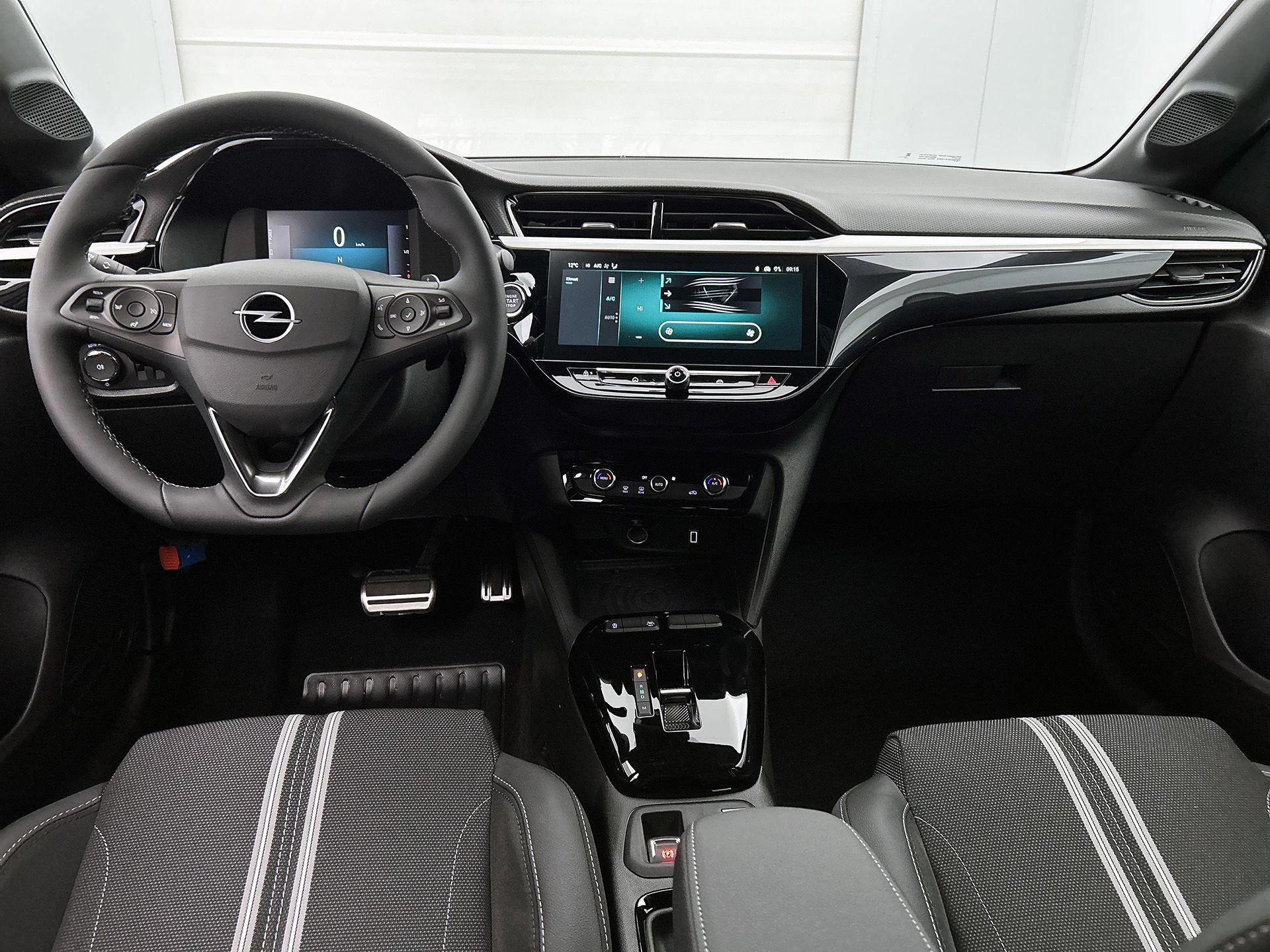 Opel-Corsa-image-19