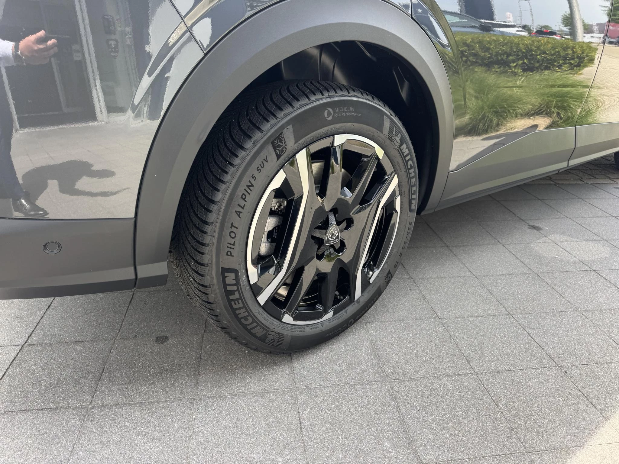 Peugeot-5008-image-12
