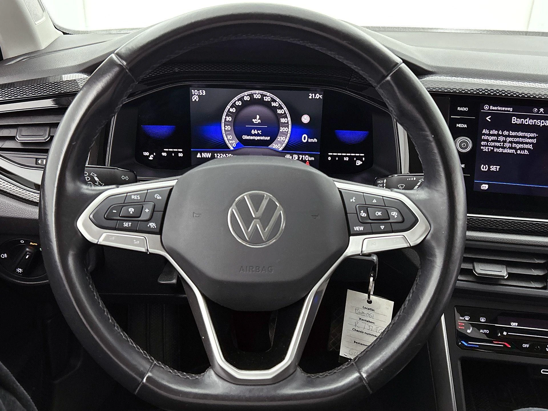 Volkswagen-Polo-image-30