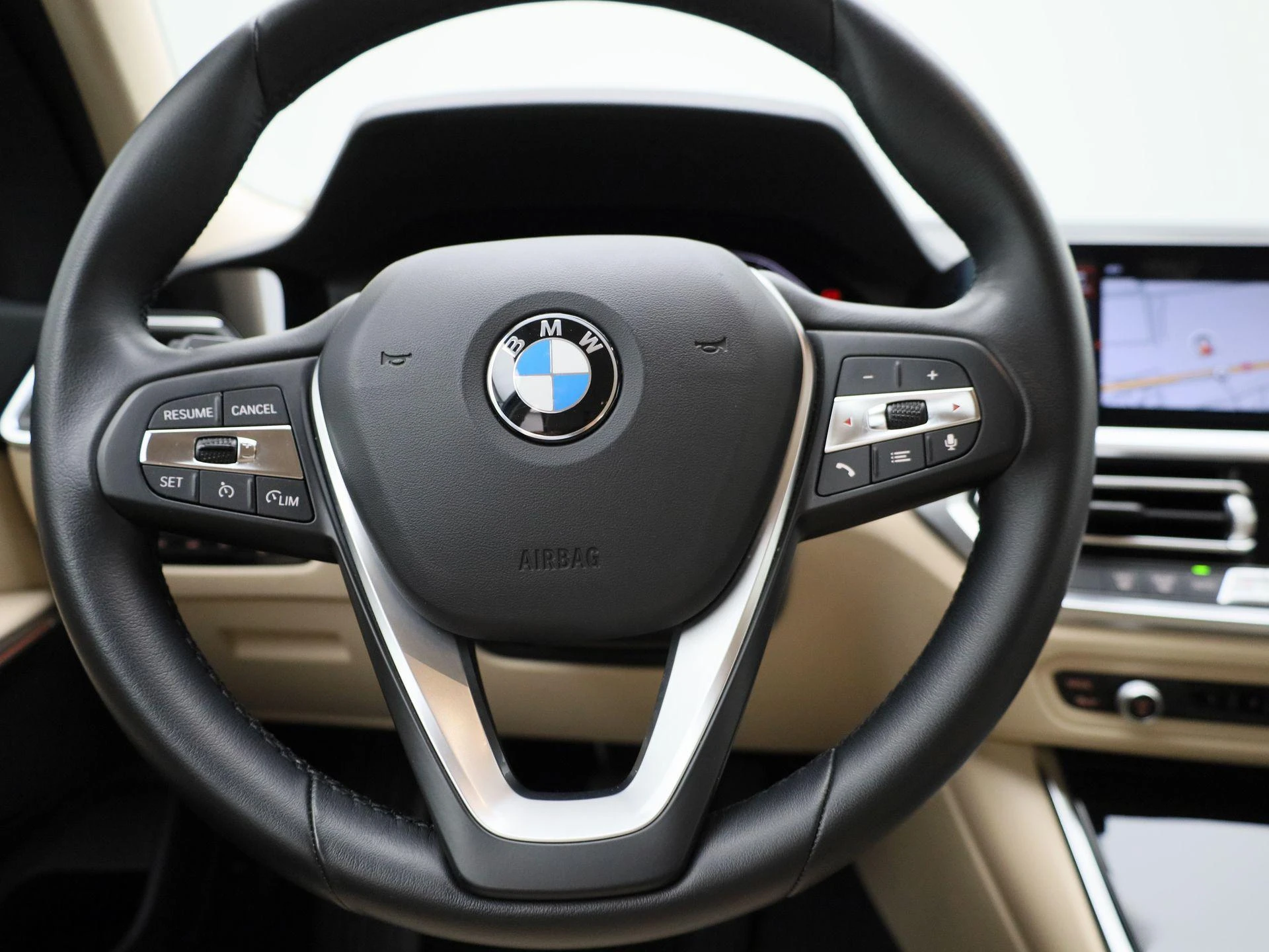 BMW-3 Serie-image-7