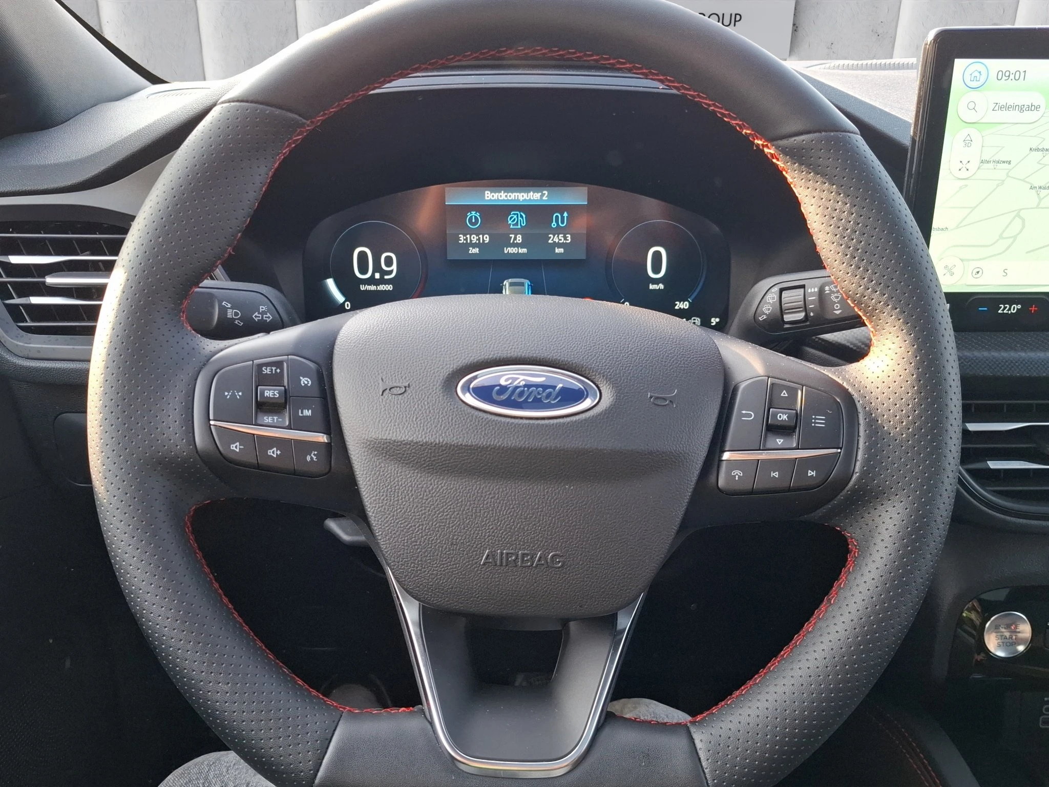 Ford-Kuga-image-12