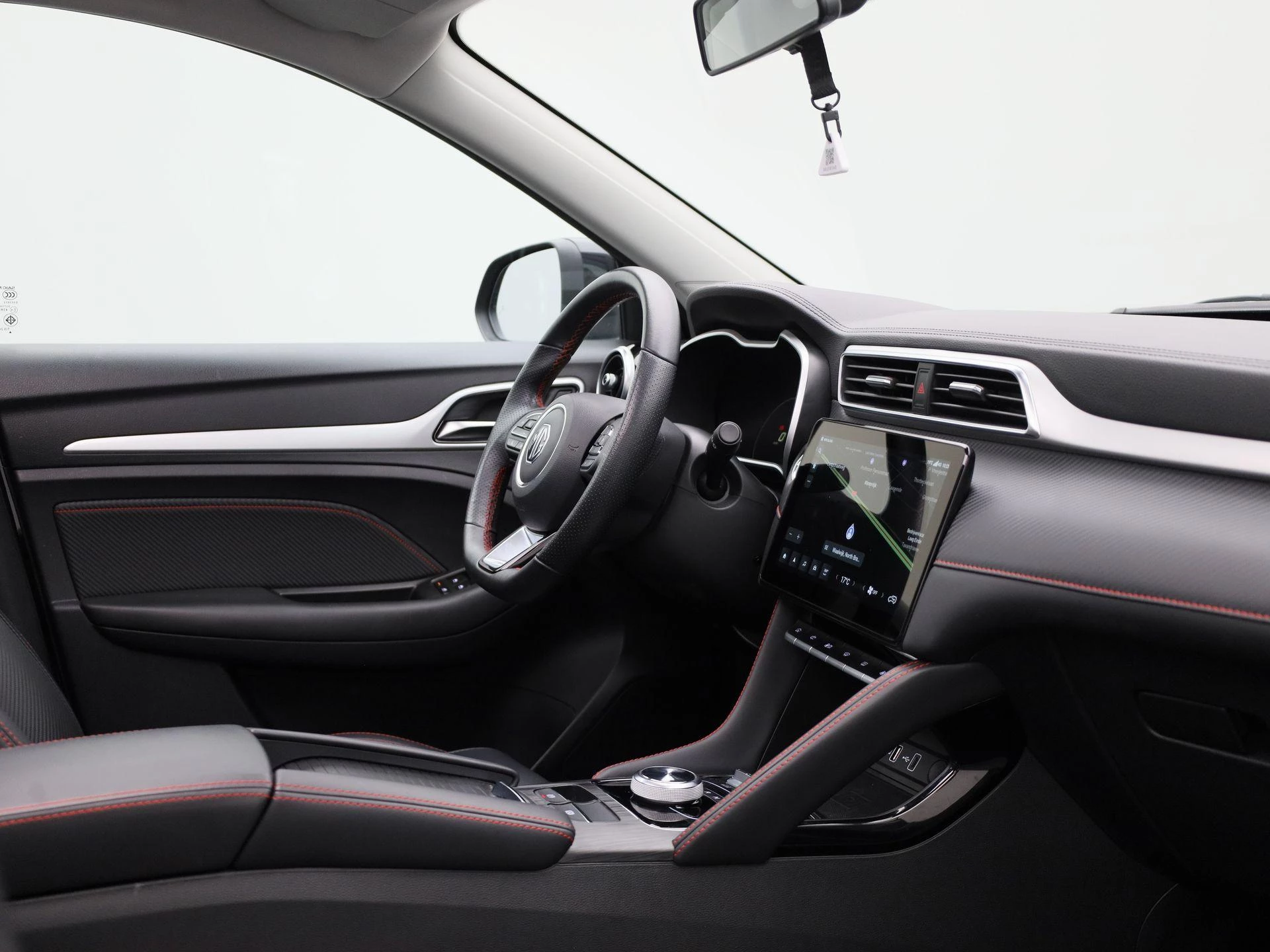 MG ZS EV Long Range Luxury 70 kWh