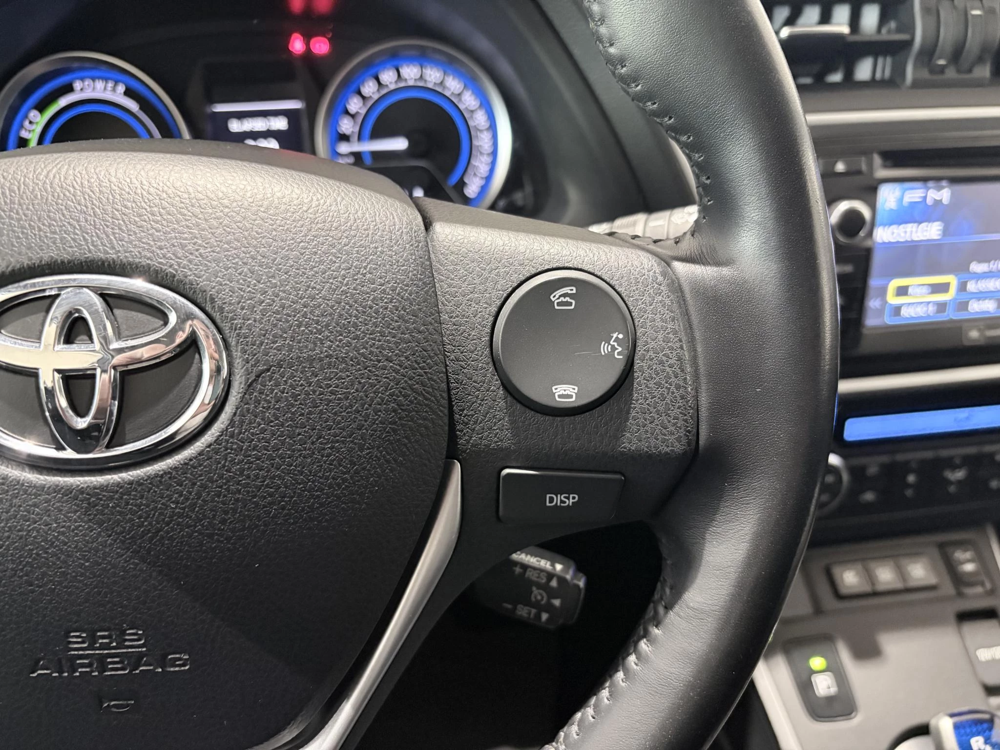 Toyota-Auris-image-16