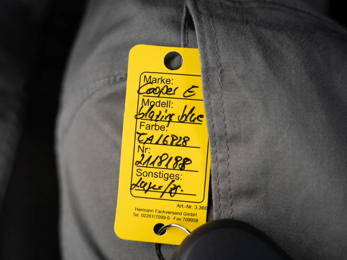 MINI-Cooper-image-24