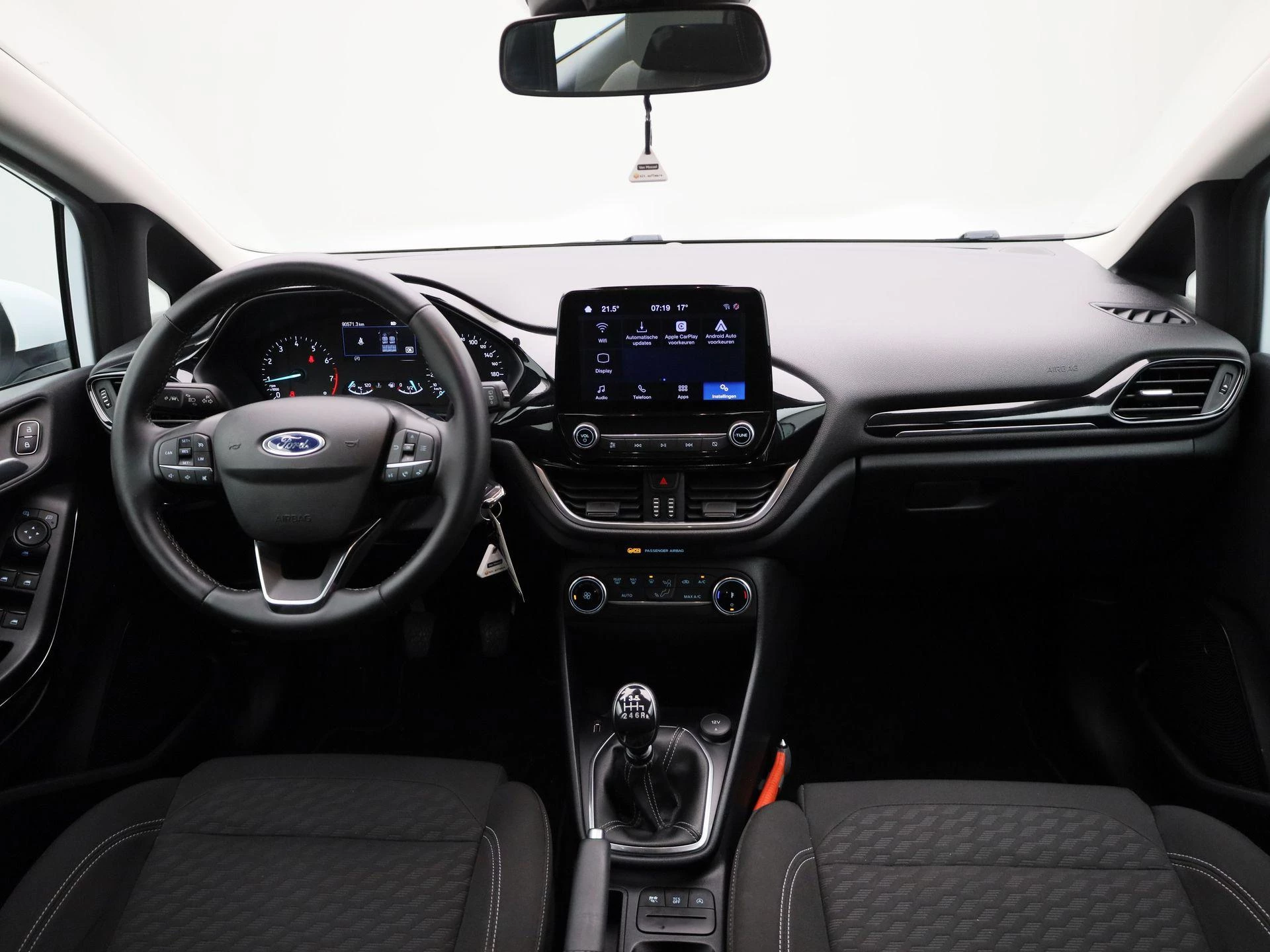 Ford-Fiesta-image-31