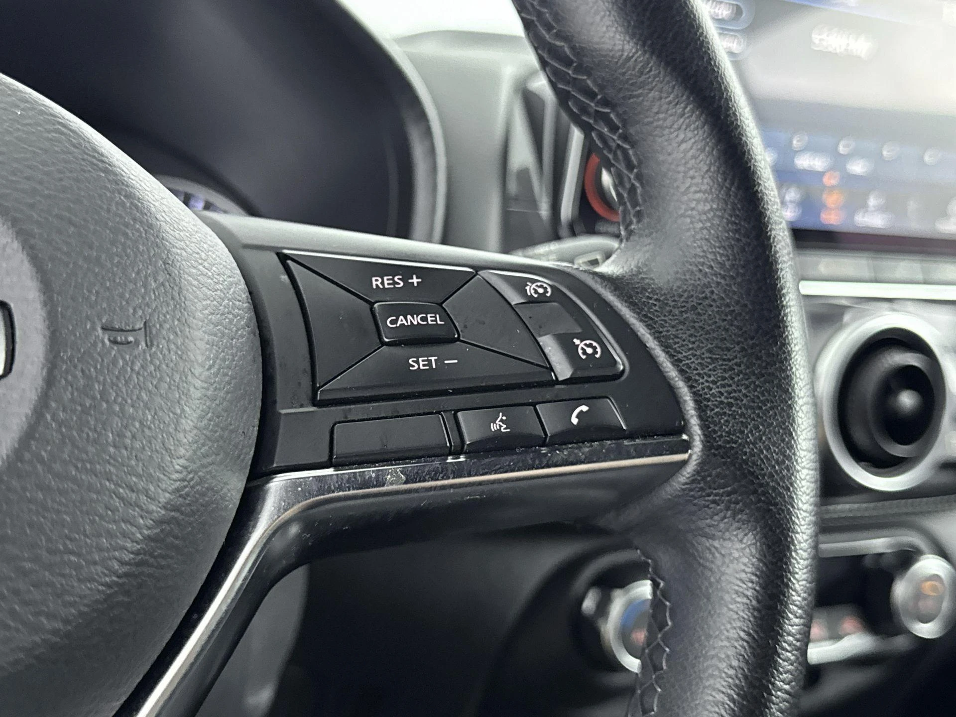 Nissan-Juke-image-5