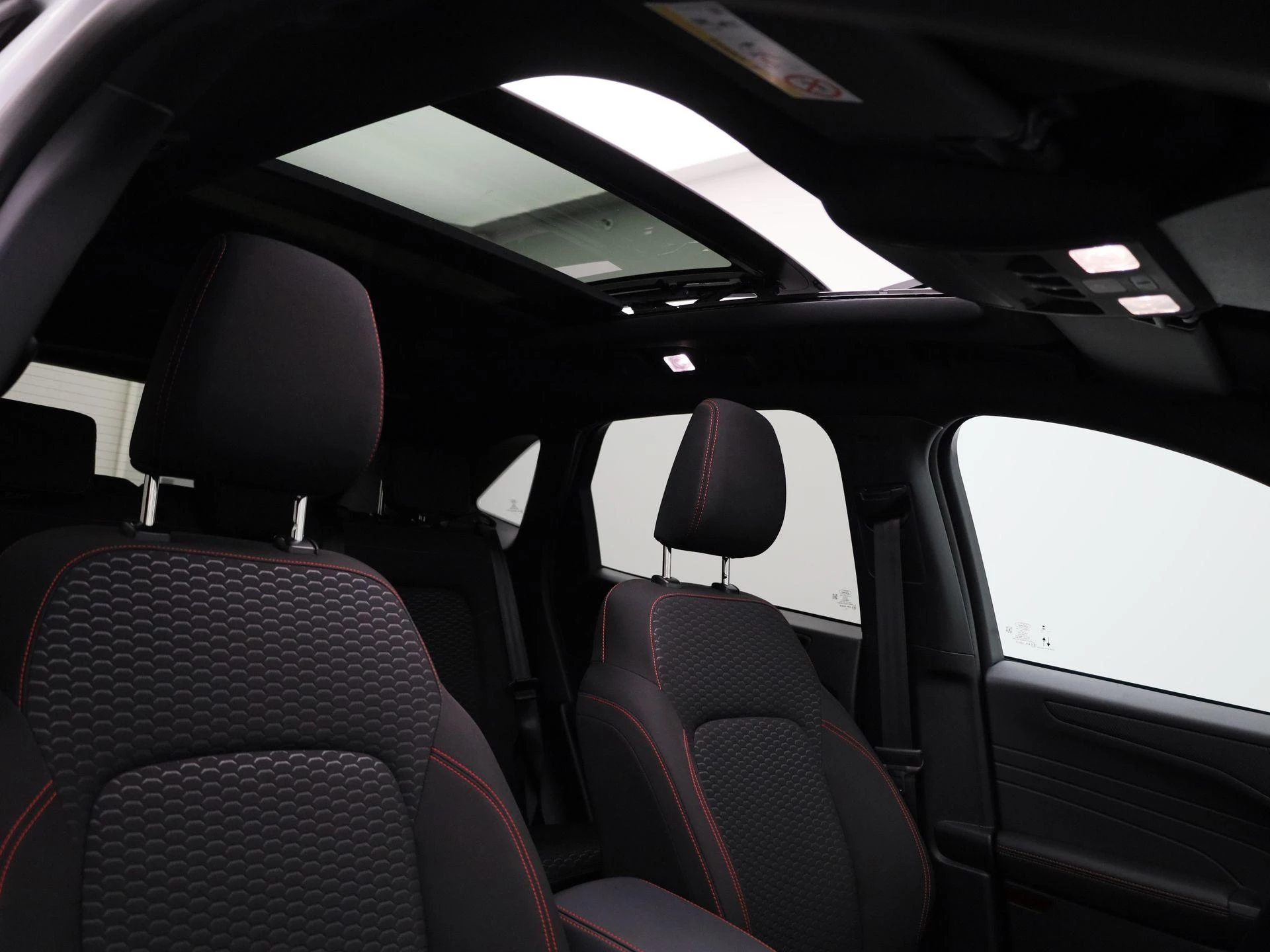 Ford-Kuga-image-43