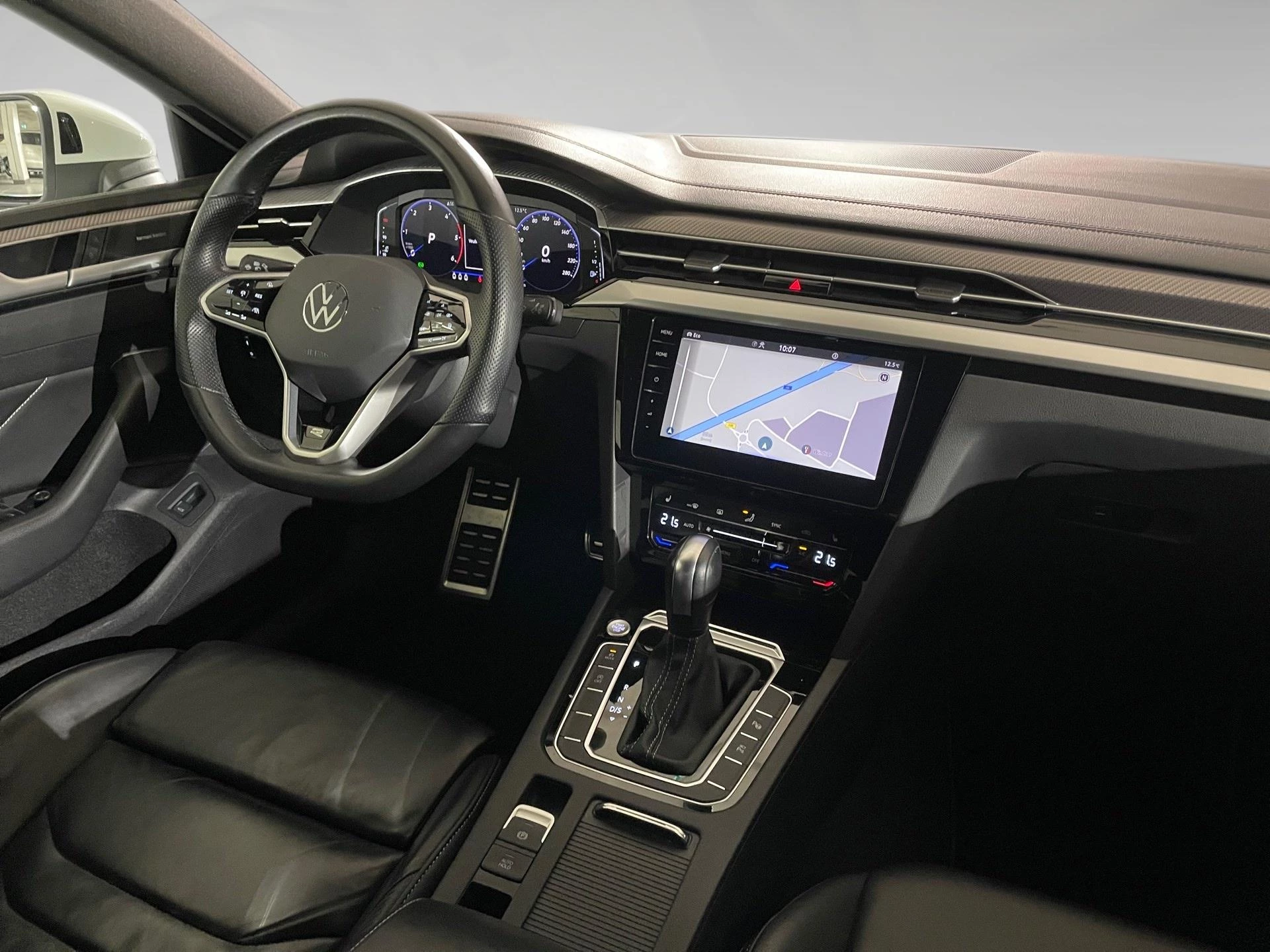 Volkswagen-Arteon-image-6
