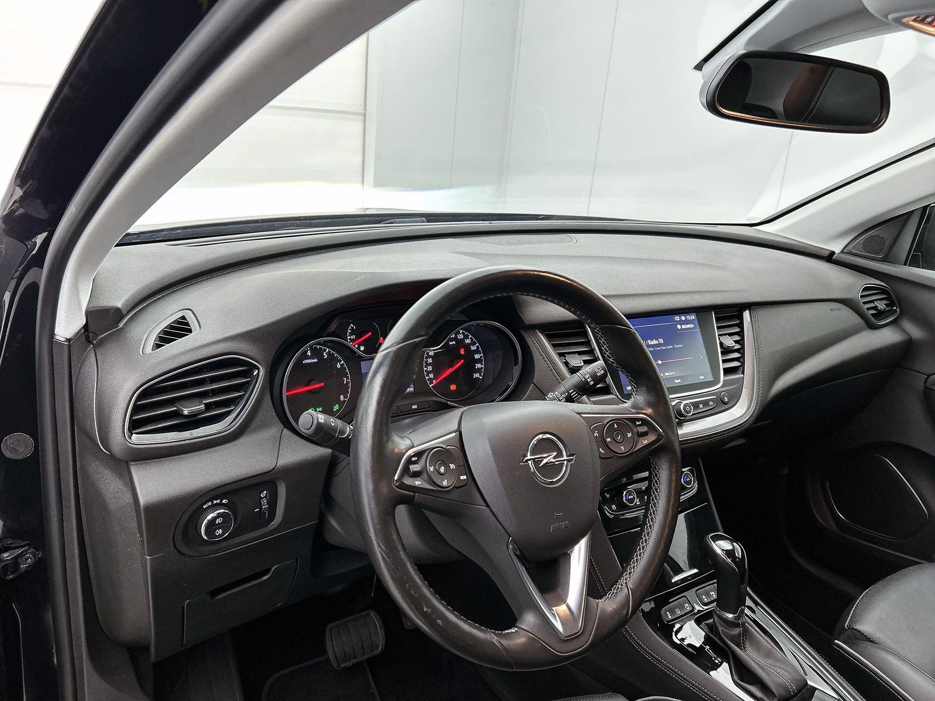 Opel-Grandland X-image-17