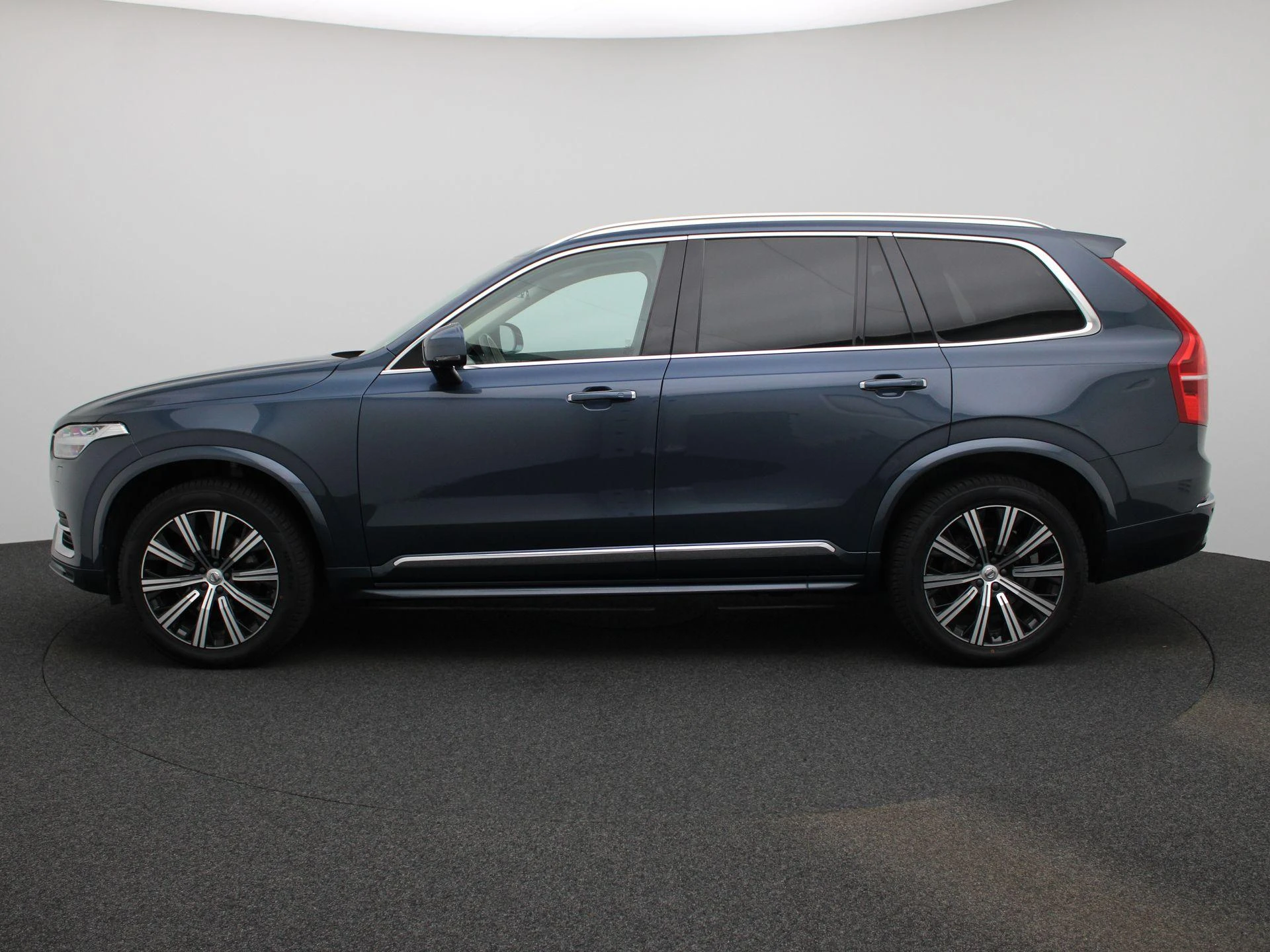 Volvo-XC90-image-3