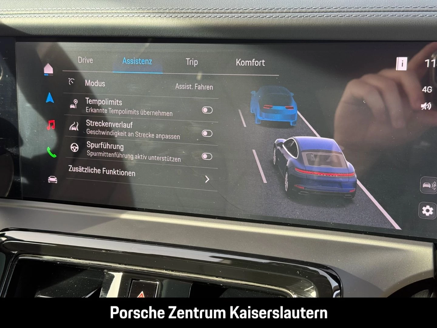 Porsche-Panamera-image-30