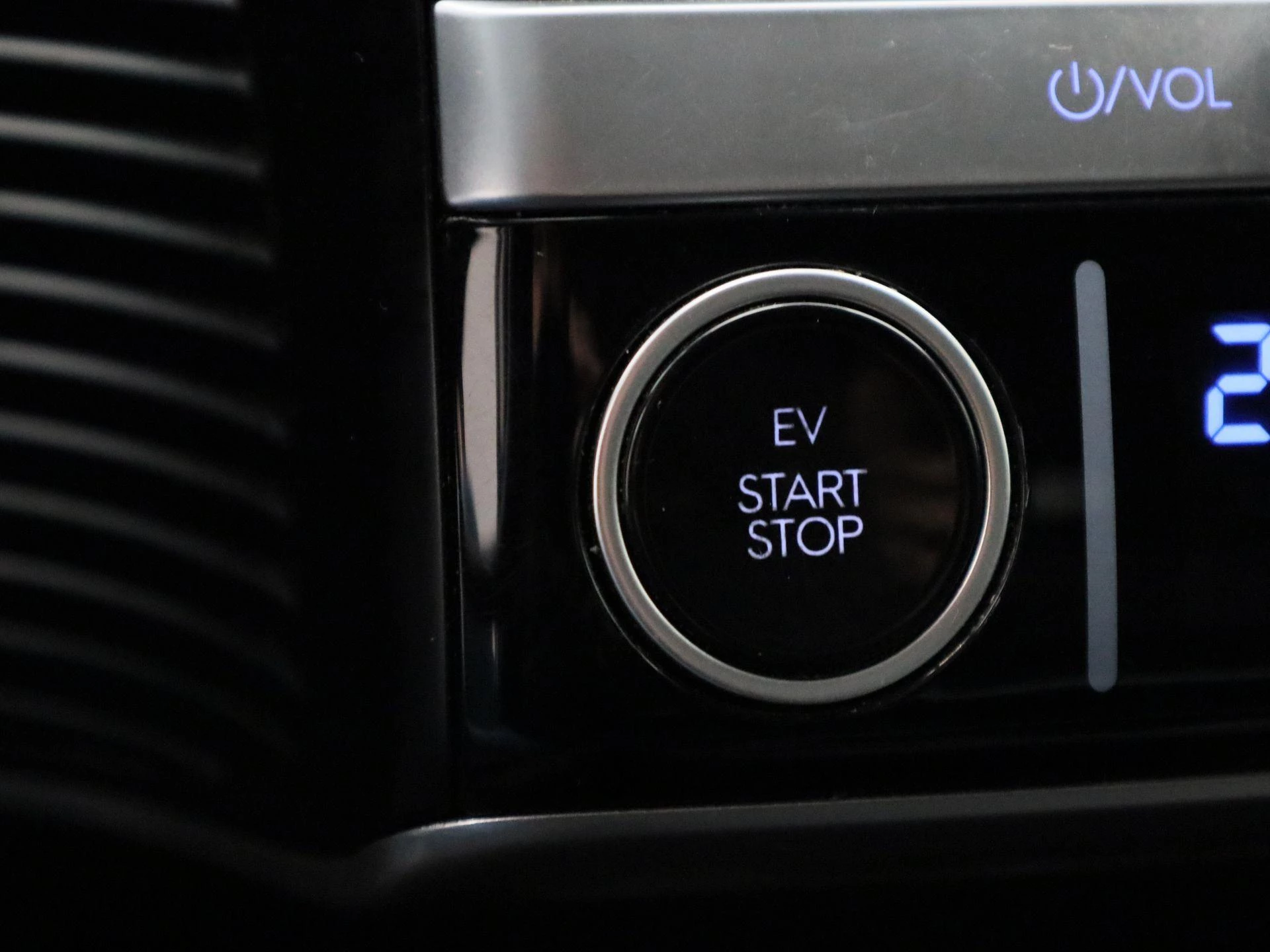 Hyundai-IONIQ 5-image-25