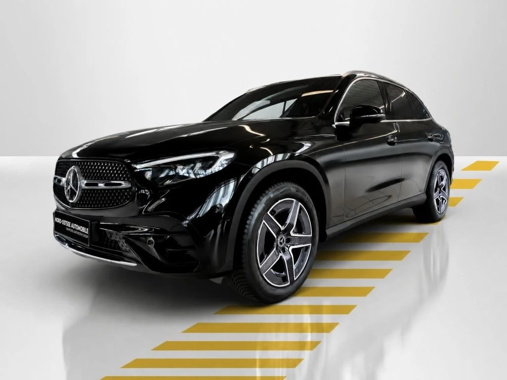 Mercedes-Benz-GLC 300 d-image-3