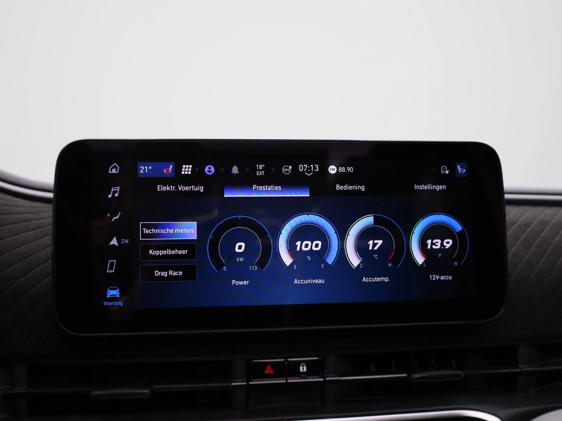 Abarth-500C-image-27