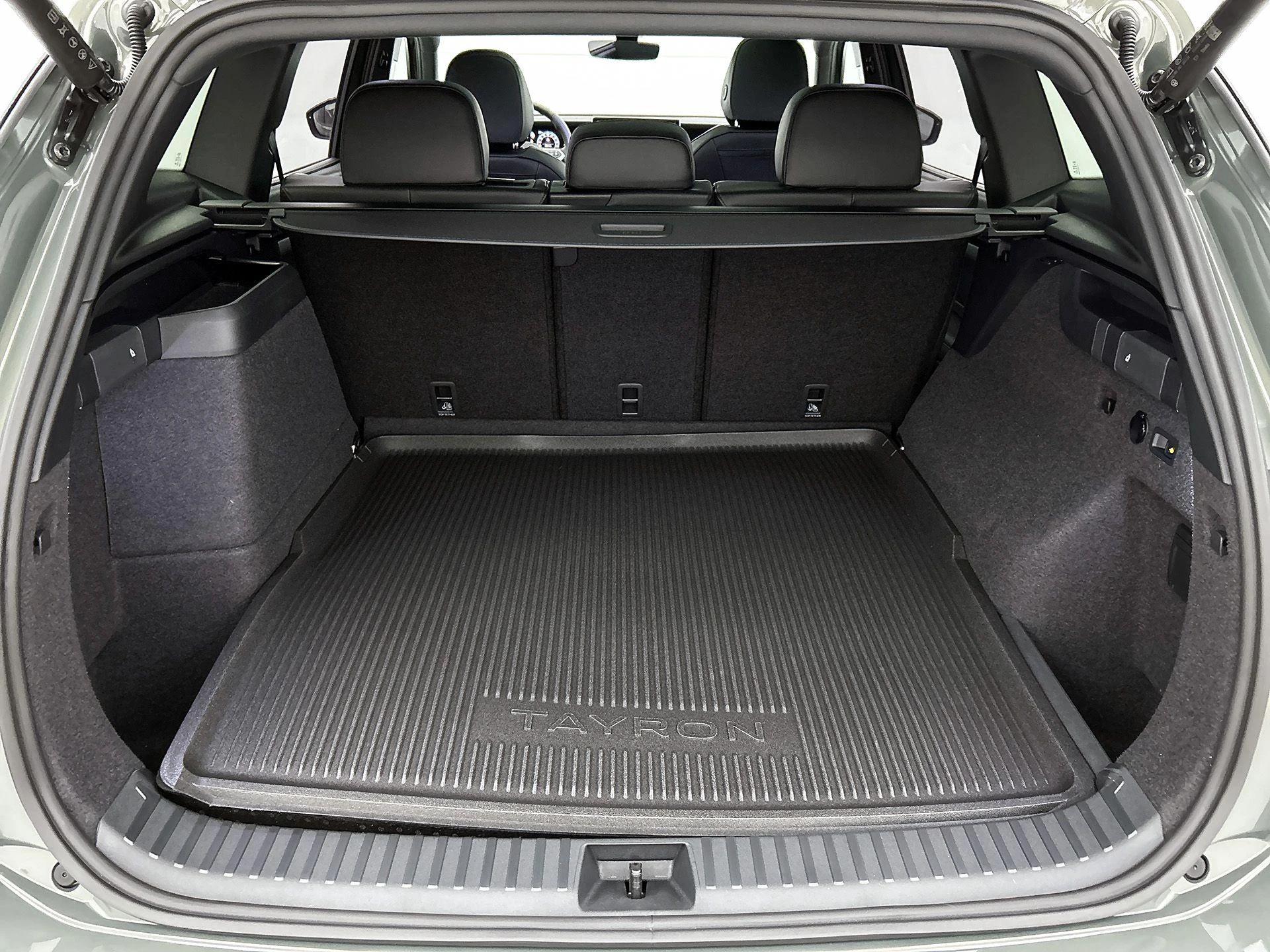 Volkswagen-Tayron-image-14