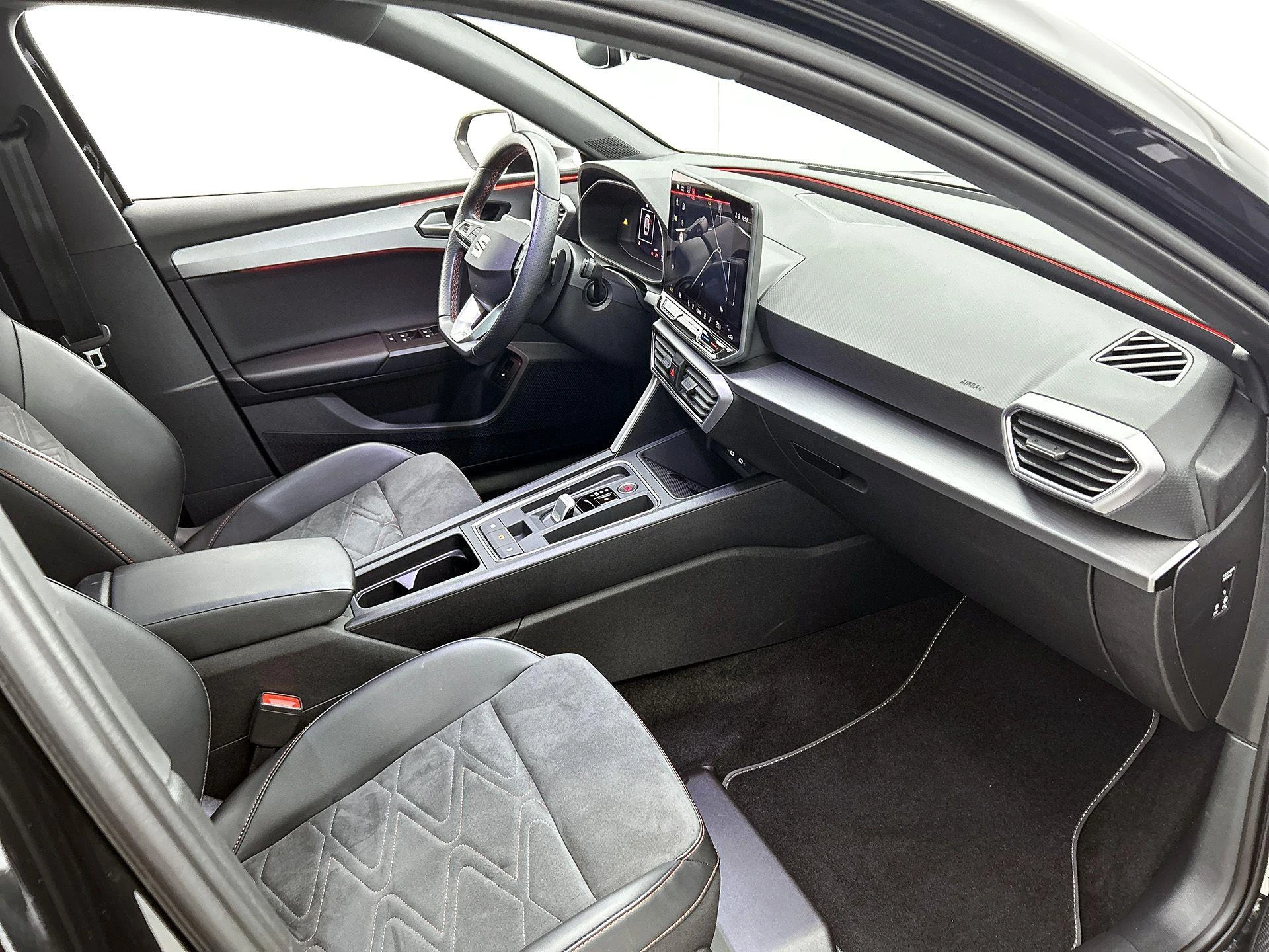 SEAT-Leon-image-21