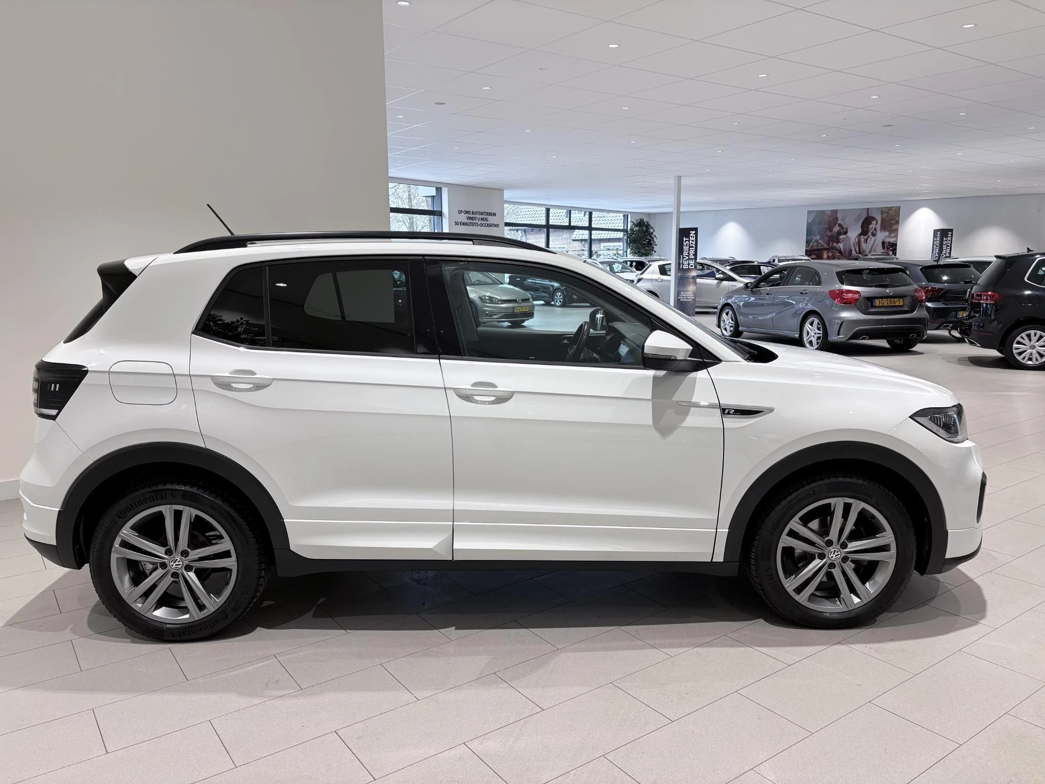 Volkswagen-T-Cross-image-7