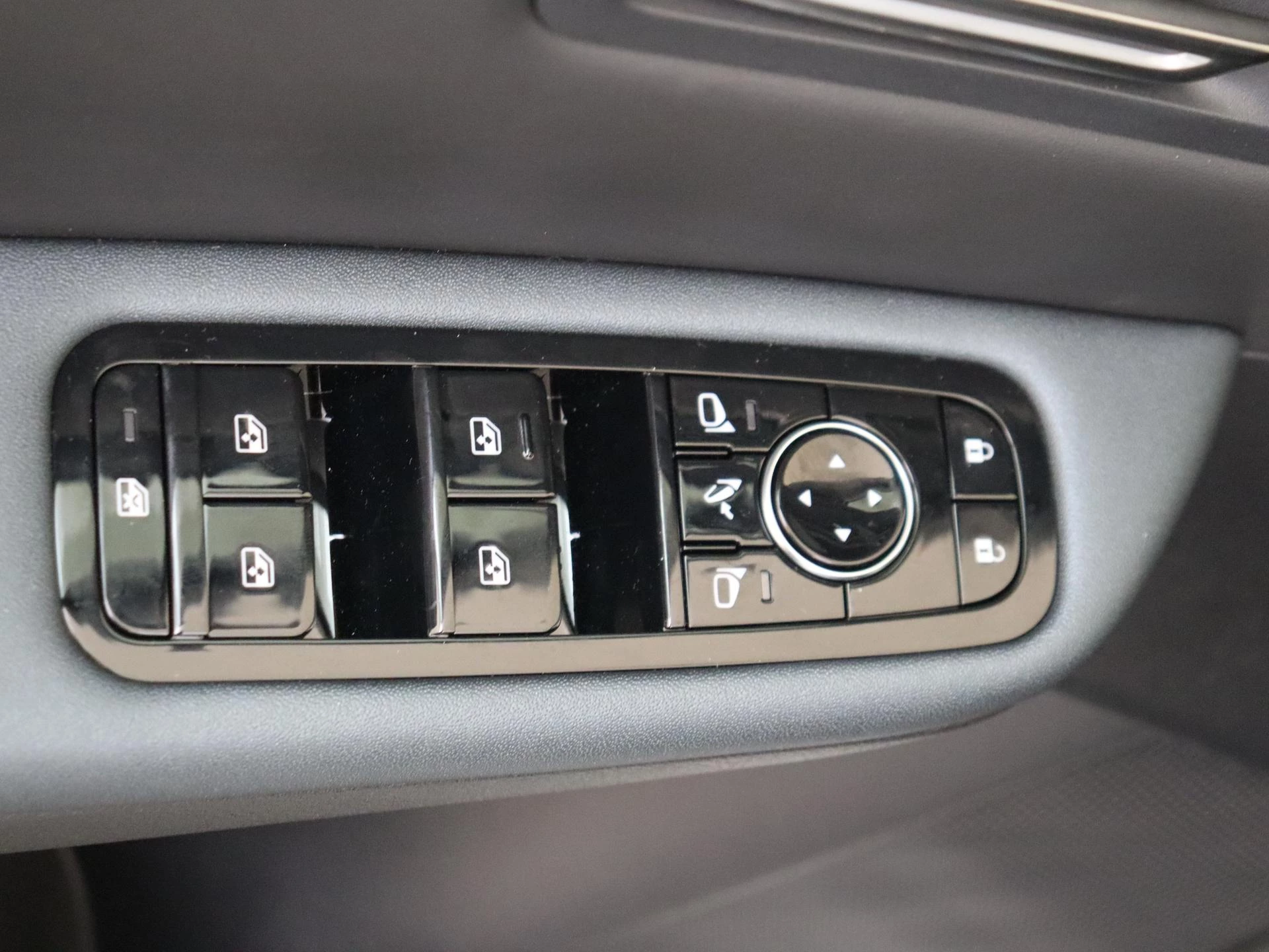Nissan-Leaf-image-25